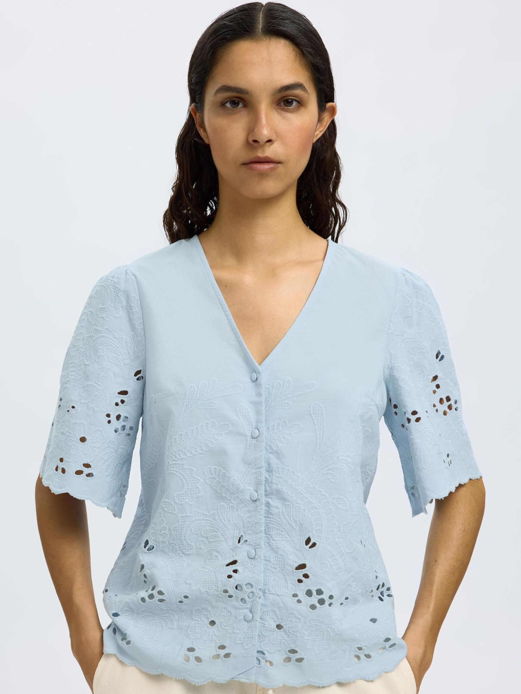EMBROIDERED SHORT SLEEVED SHIRT, Cashmere Blue, highres