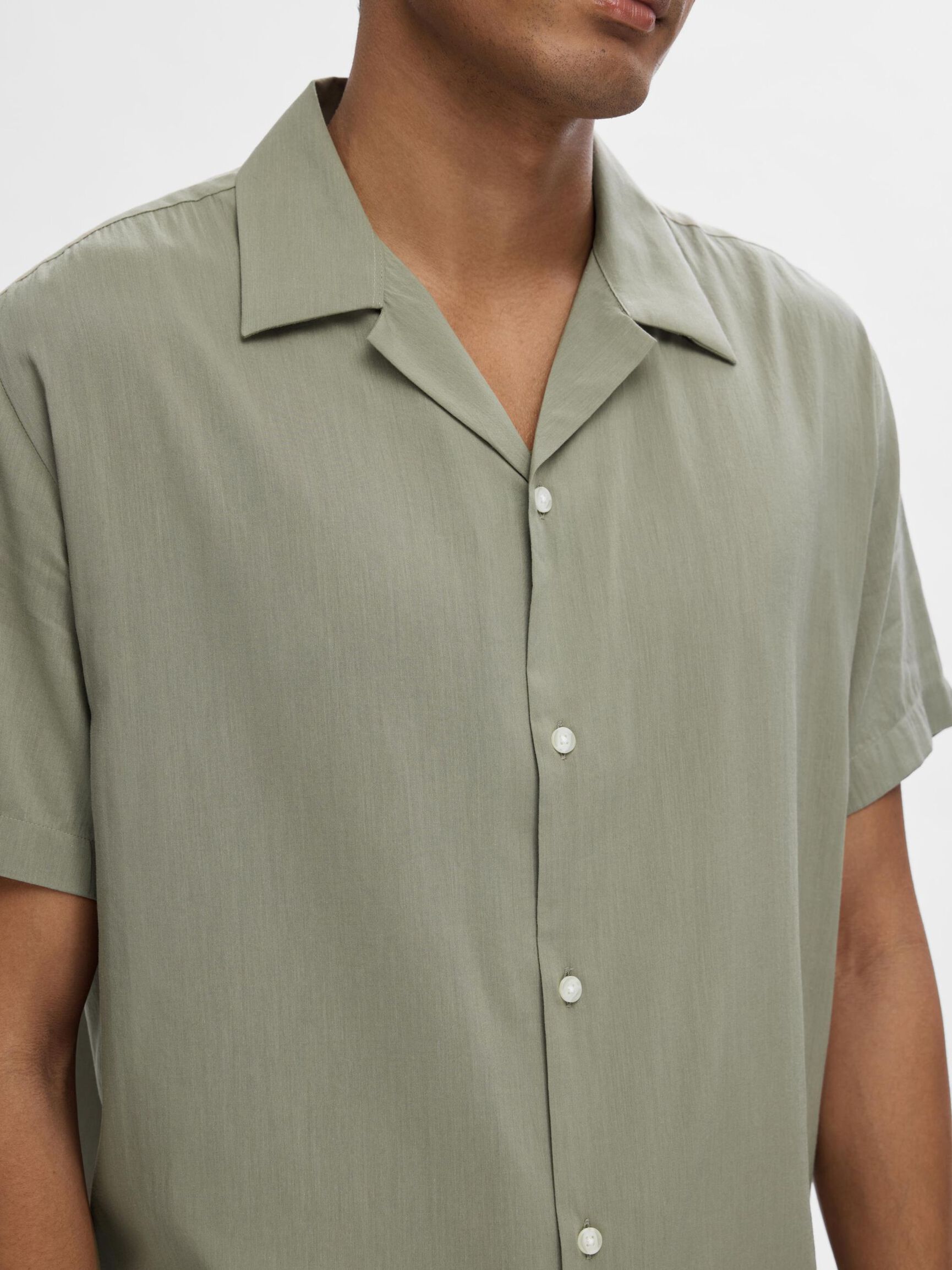 PAITA, Vetiver, highres