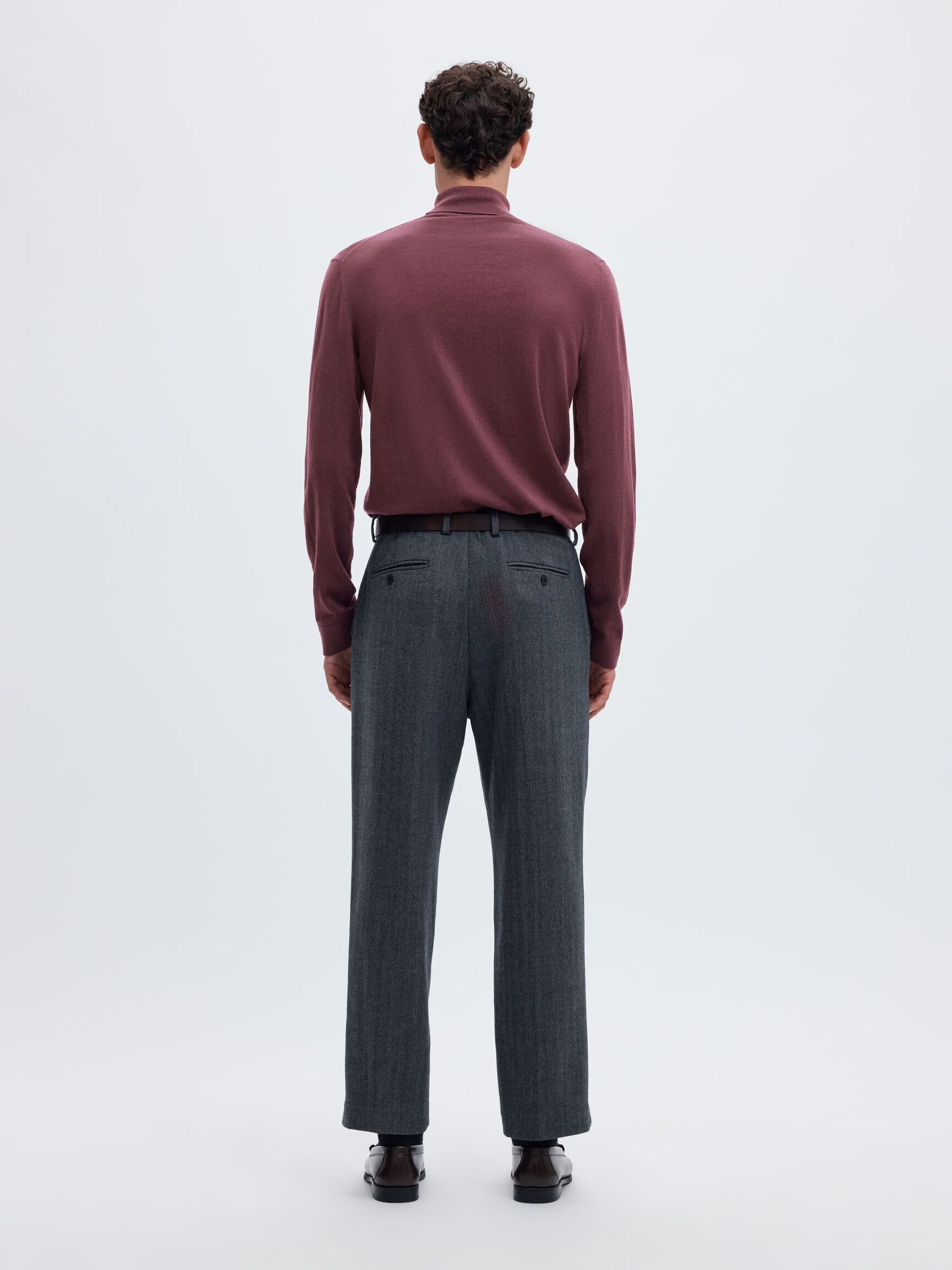 100% MERINO WOOL TURTLENECK, Tawny Port, highres