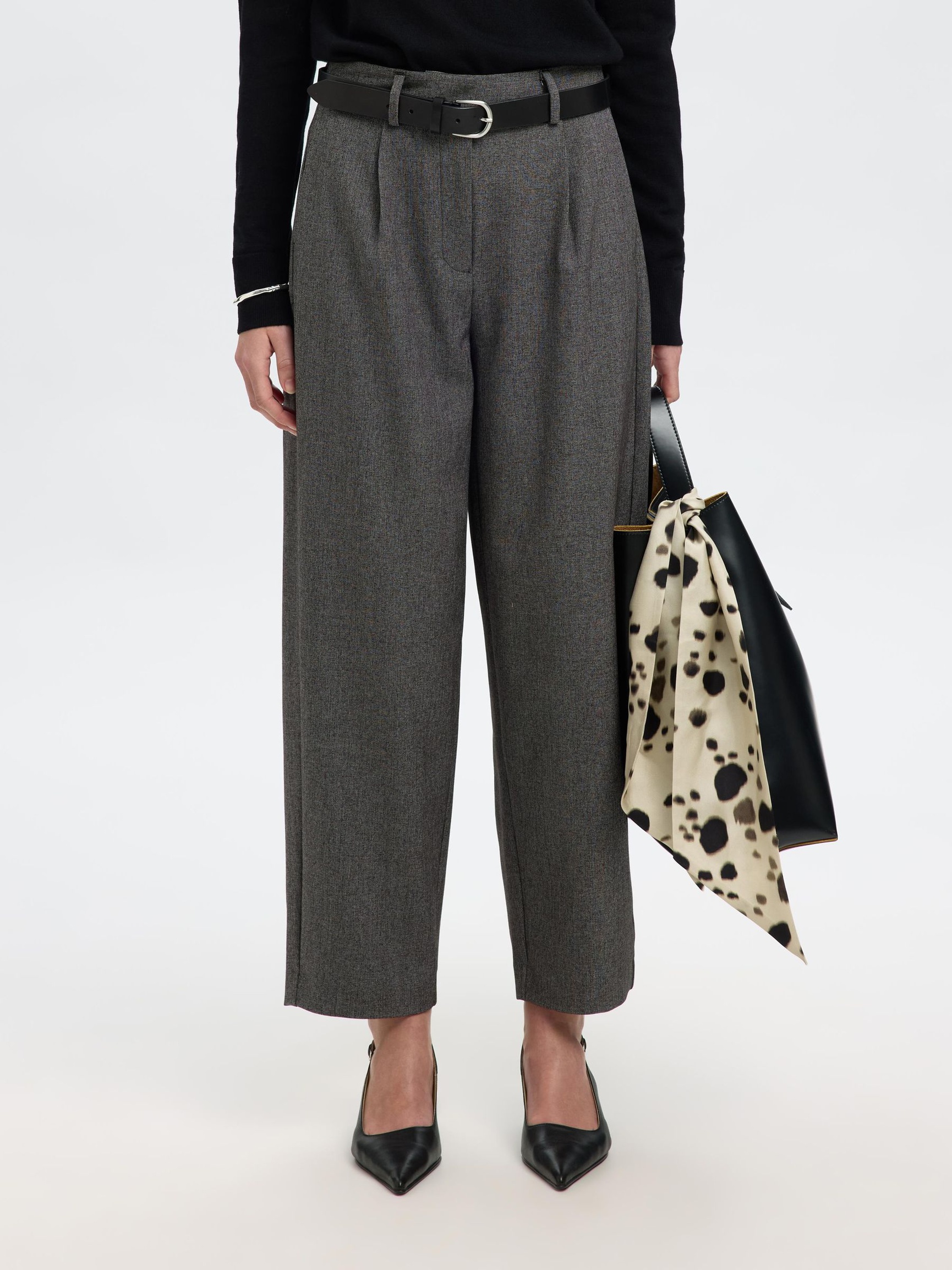 VISCOSE BLEND BARREL FIT TROUSERS, Black, highres