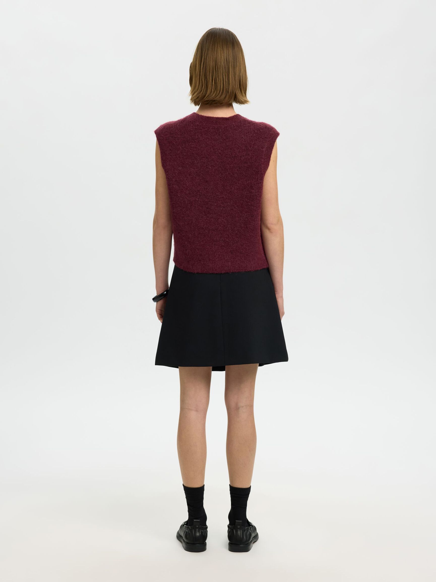 WOOL BLEND  WAISTCOAT, Tawny Port, highres