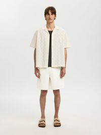 LOOSE FIT DENIM SHORTS, Ecru, highres