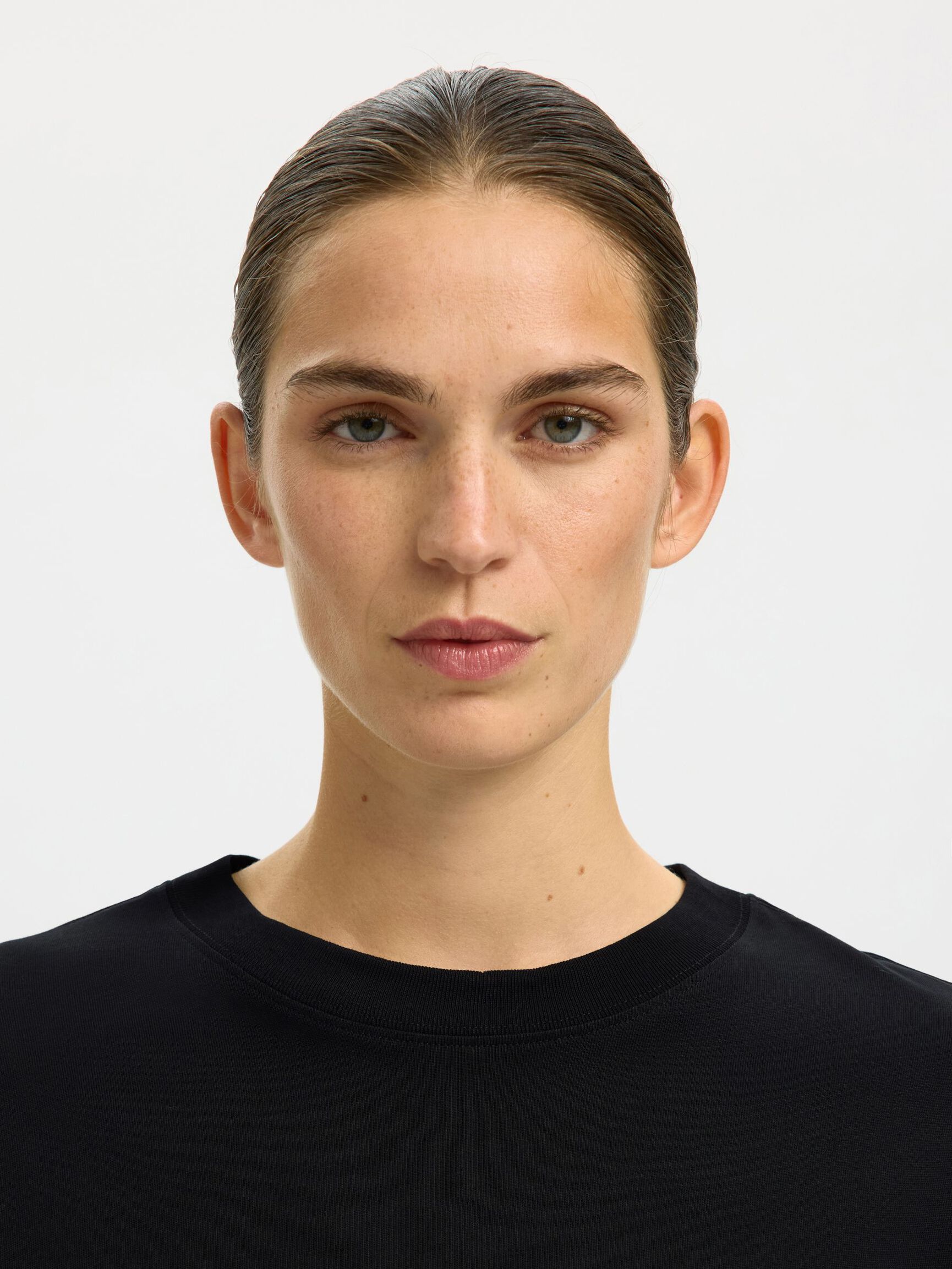 ESSENTIAL OVERSIZED T-SHIRT, Black, highres