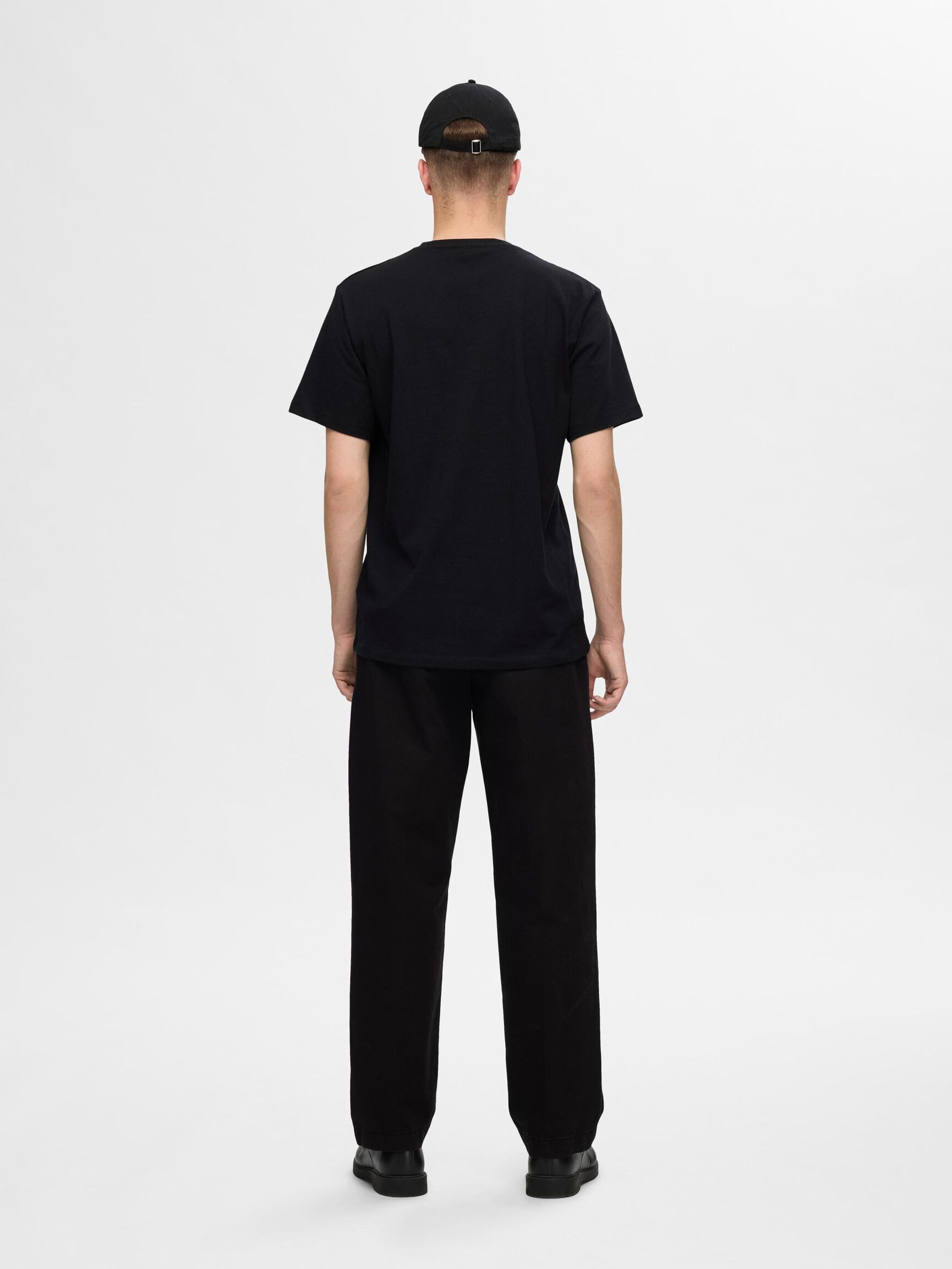 EMBROIDERED T-SHIRT, Black, highres