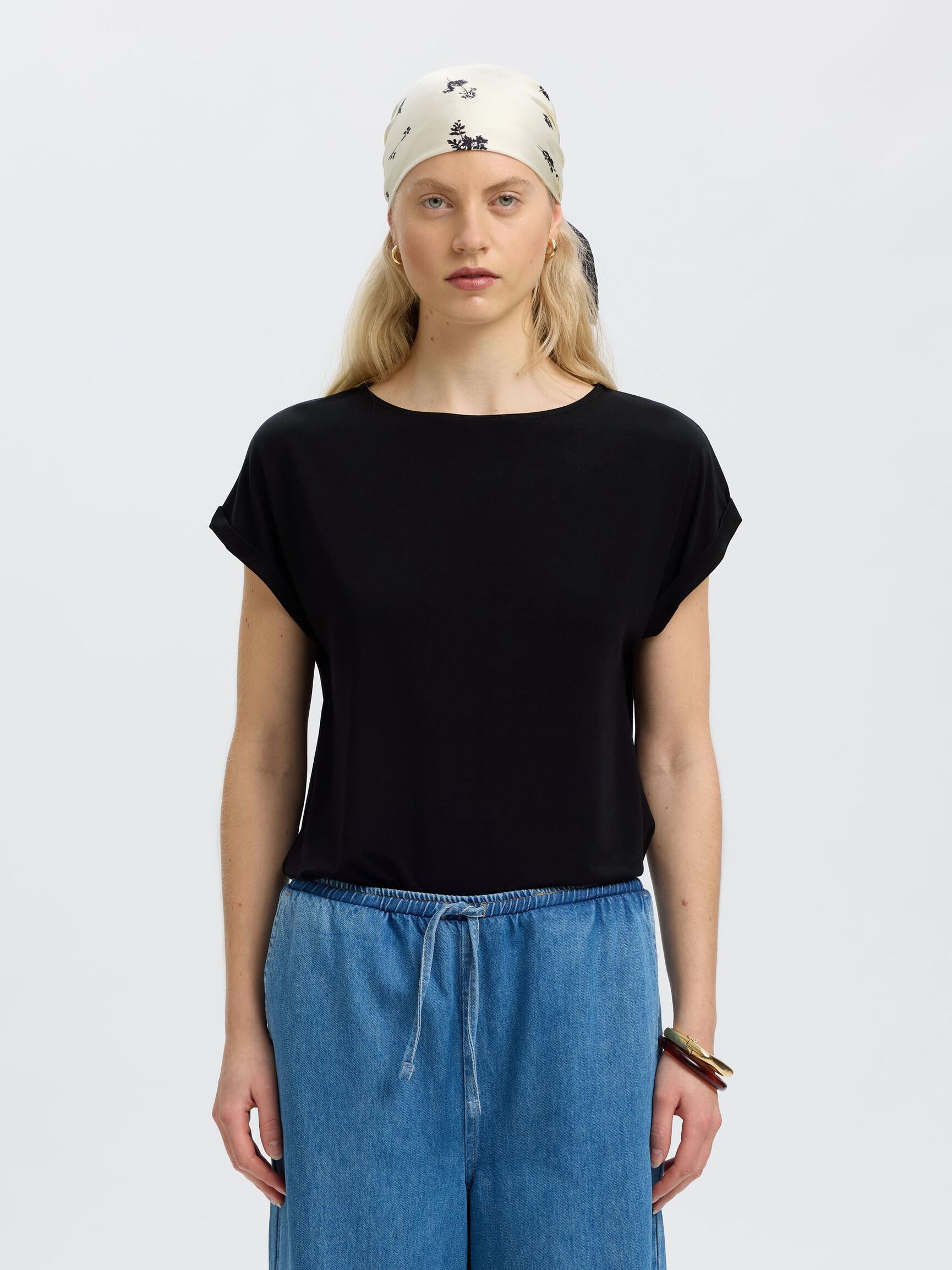 BOATNECK T-SHIRT, Black, highres
