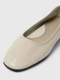 LEDER BALLERINAS, Greige, highres