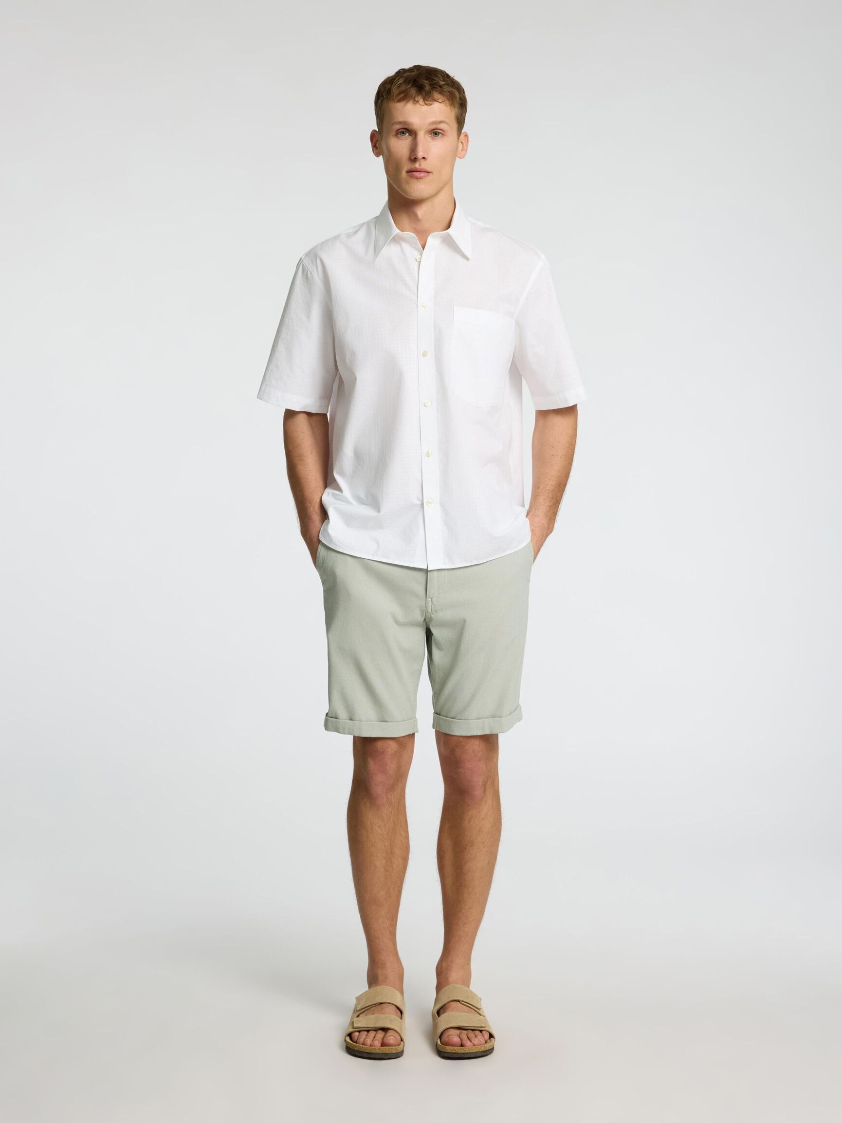 DEHNBARE BAUMWOLL SHORTS, Iceberg Green, highres
