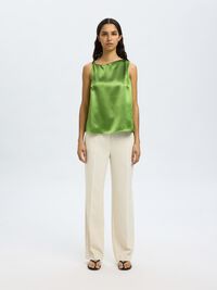 HIHATON TOPPI, Spindle Tree, highres