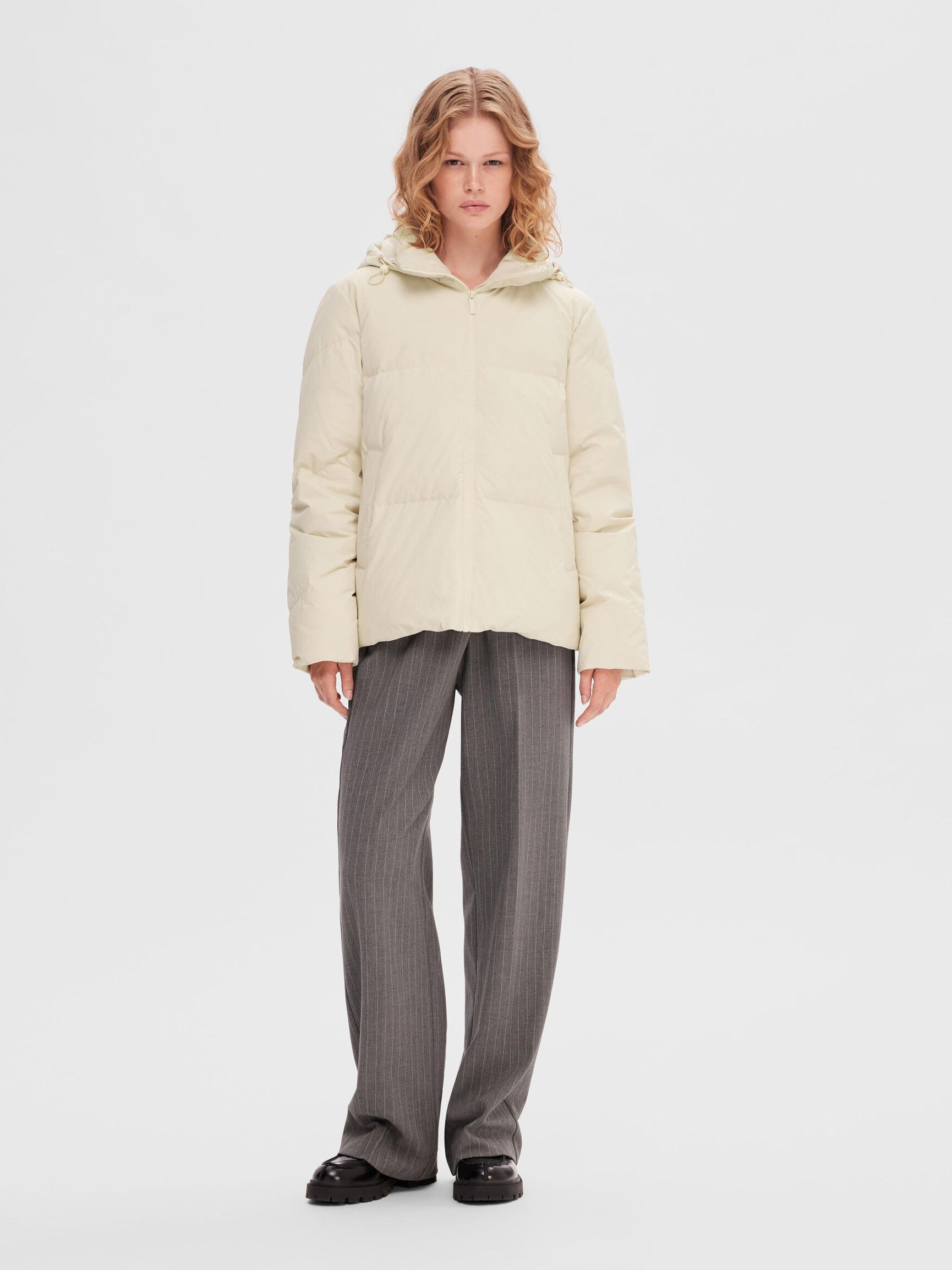 RE:DOWN® PUFFER JACKET, Sandshell, highres