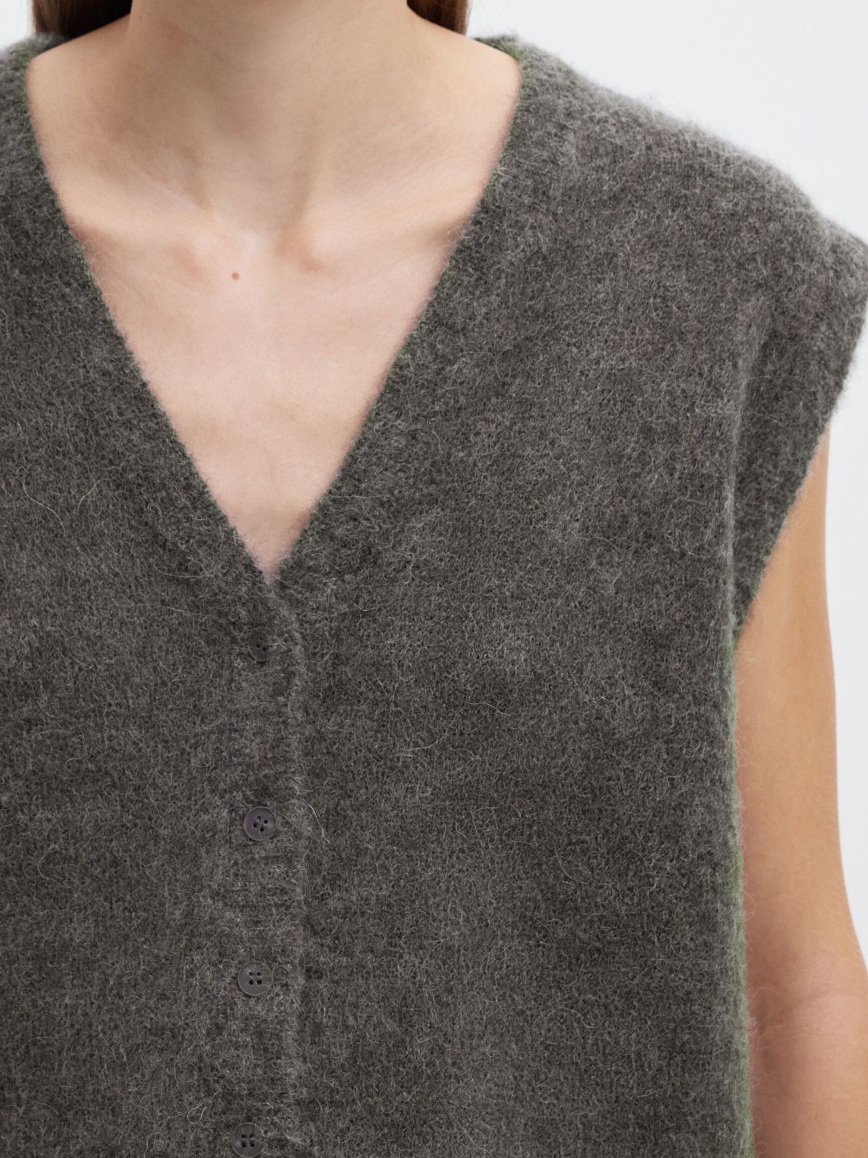 WOOL BLEND KNITTED VEST, Medium Grey Melange, highres
