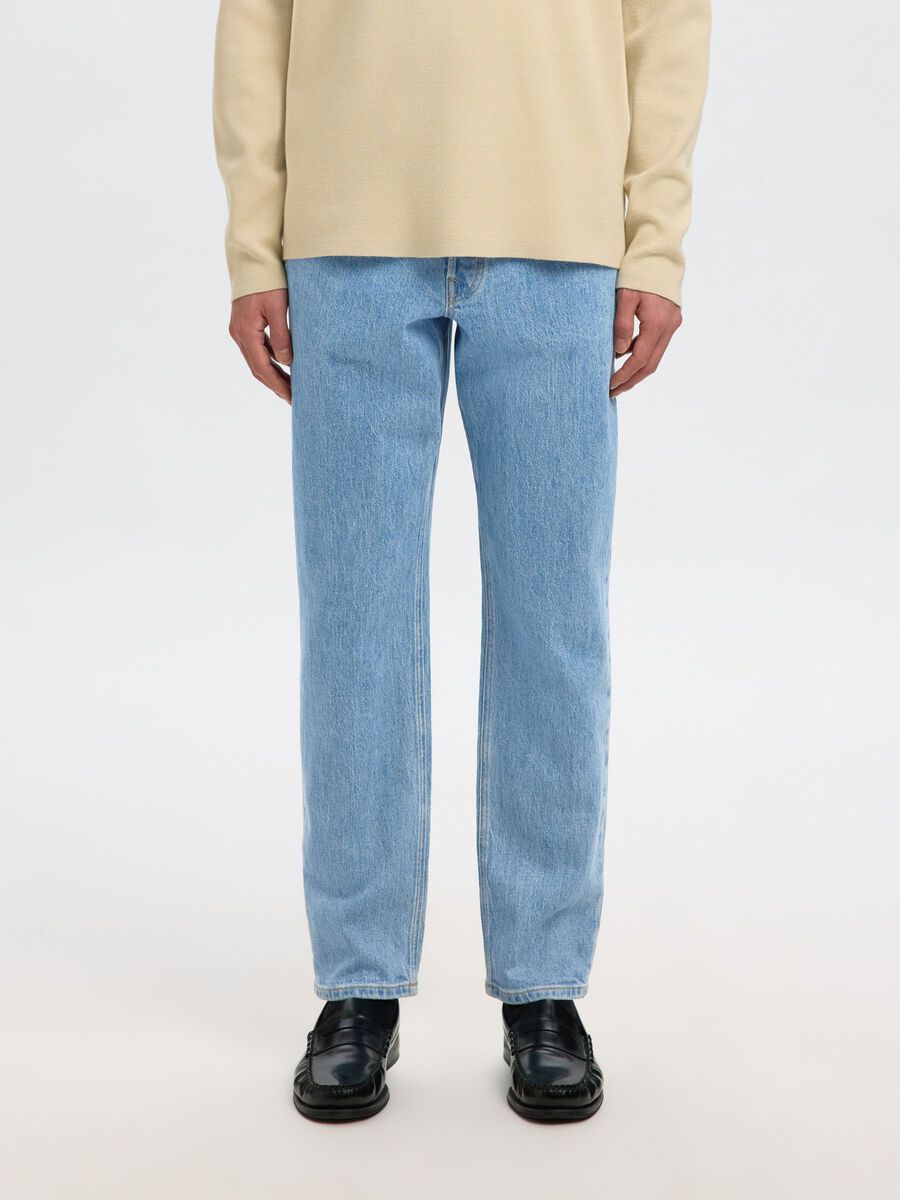 Product tile image - JEANSY ZE ZWĘŻANYMI NOGAWKAMI, Light Blue Denim | 16098202_LightBlueDenim_1195487