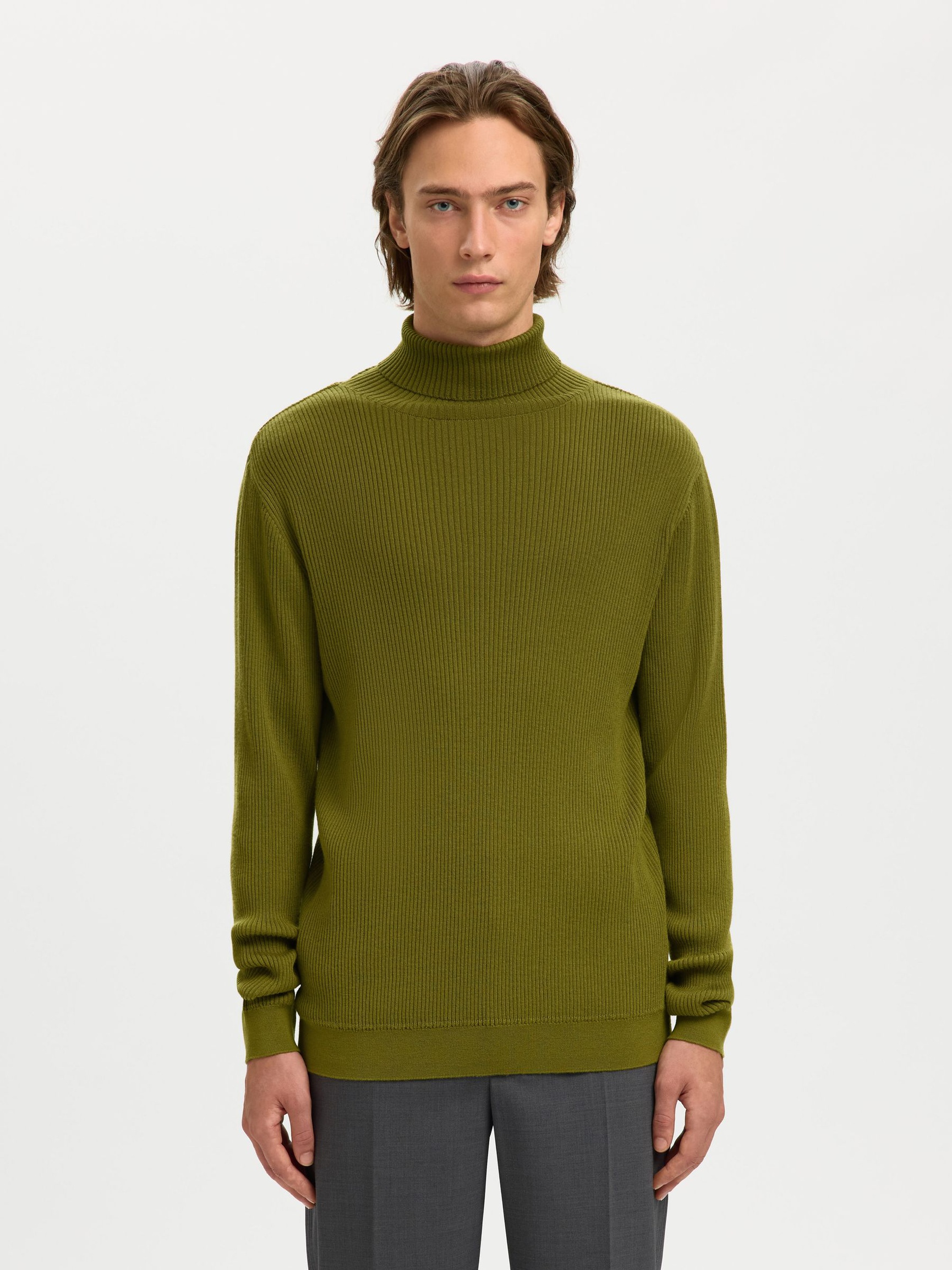 100% MERINO WOOL TURTLENECK, Avocado, highres