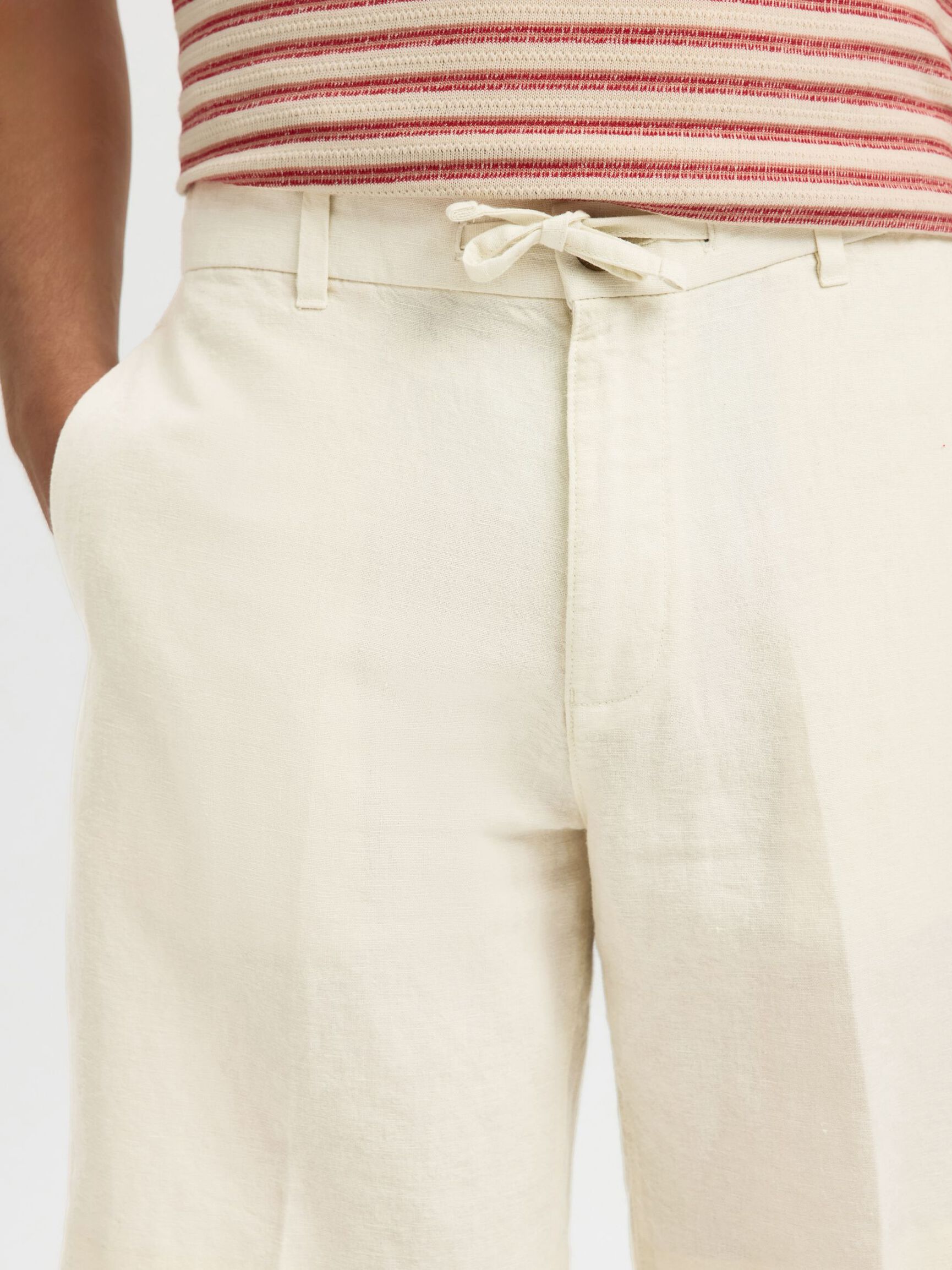 REGULAR FIT LINEN-BLEND SHORTS, Cloud Dancer, highres