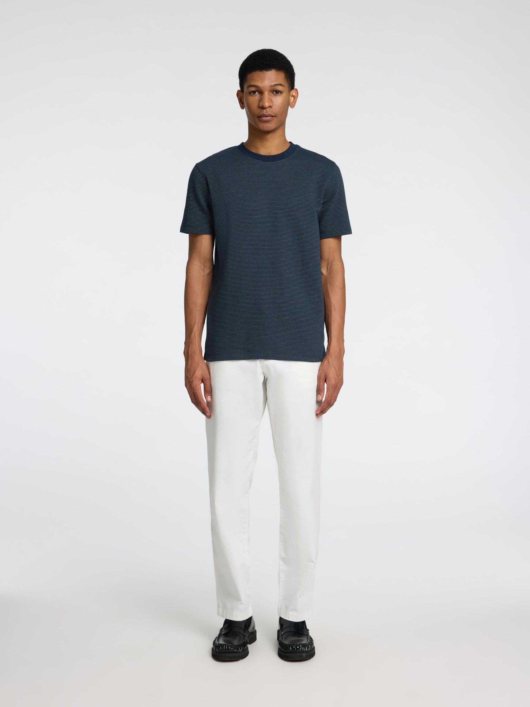 196 JAMBE DROITE CHINOS, Cloud Dancer, highres