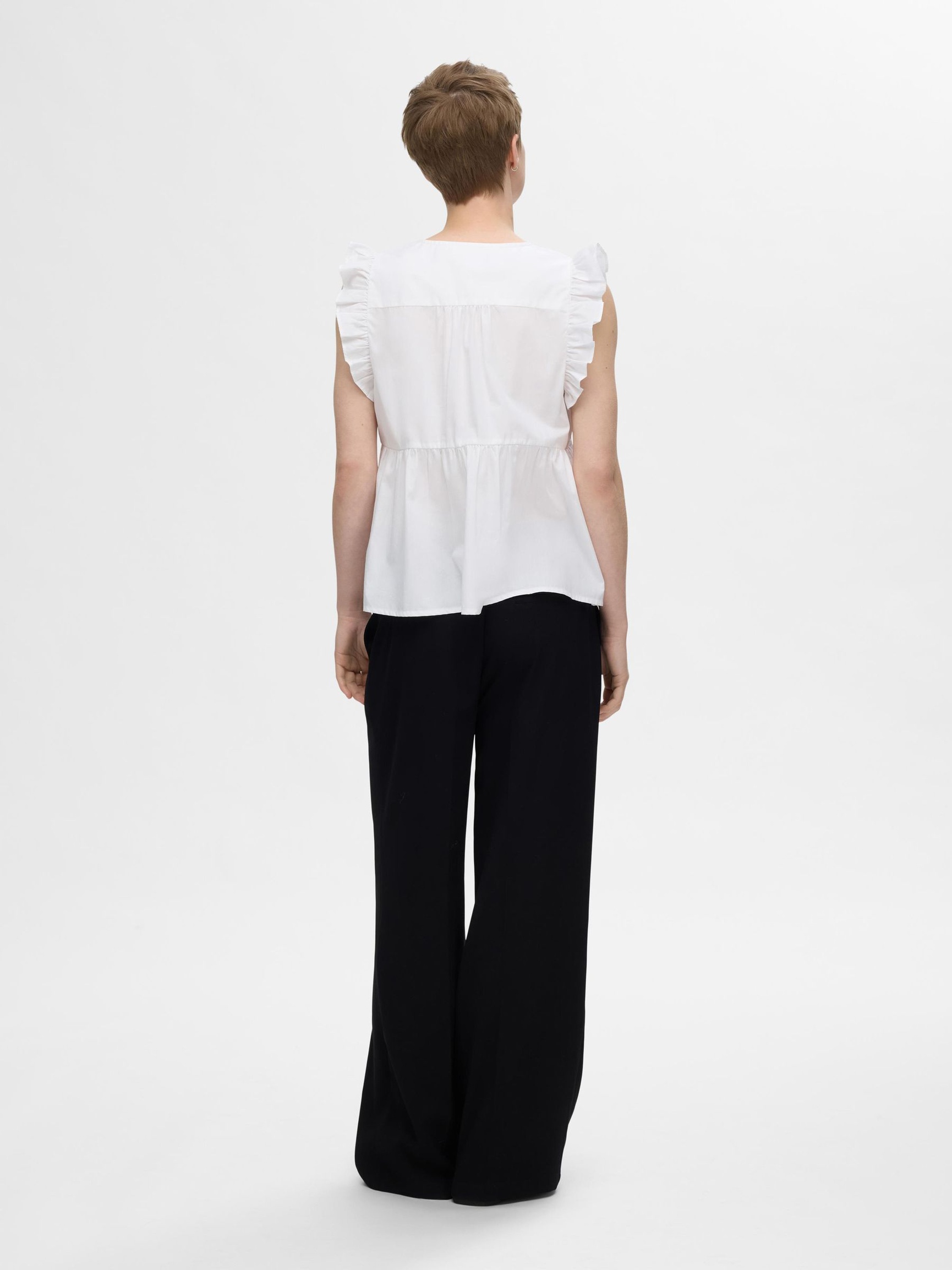 RUFFLED TOP, Snow White, highres