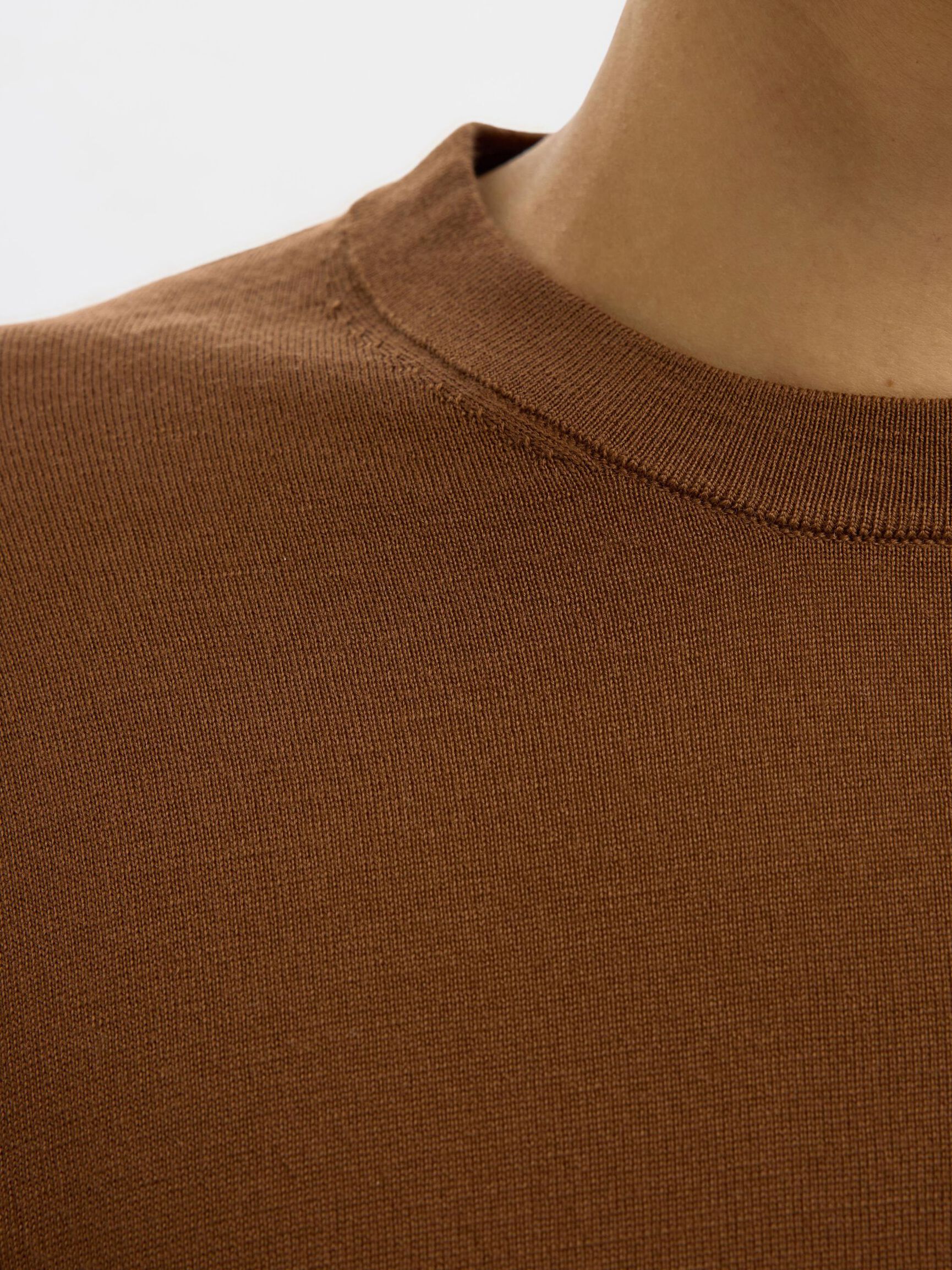 MAGLIONE GIROCOLLO, Soft Silt, highres