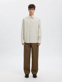 LÖS PASSFORM CHINOS, Sea Turtle, highres