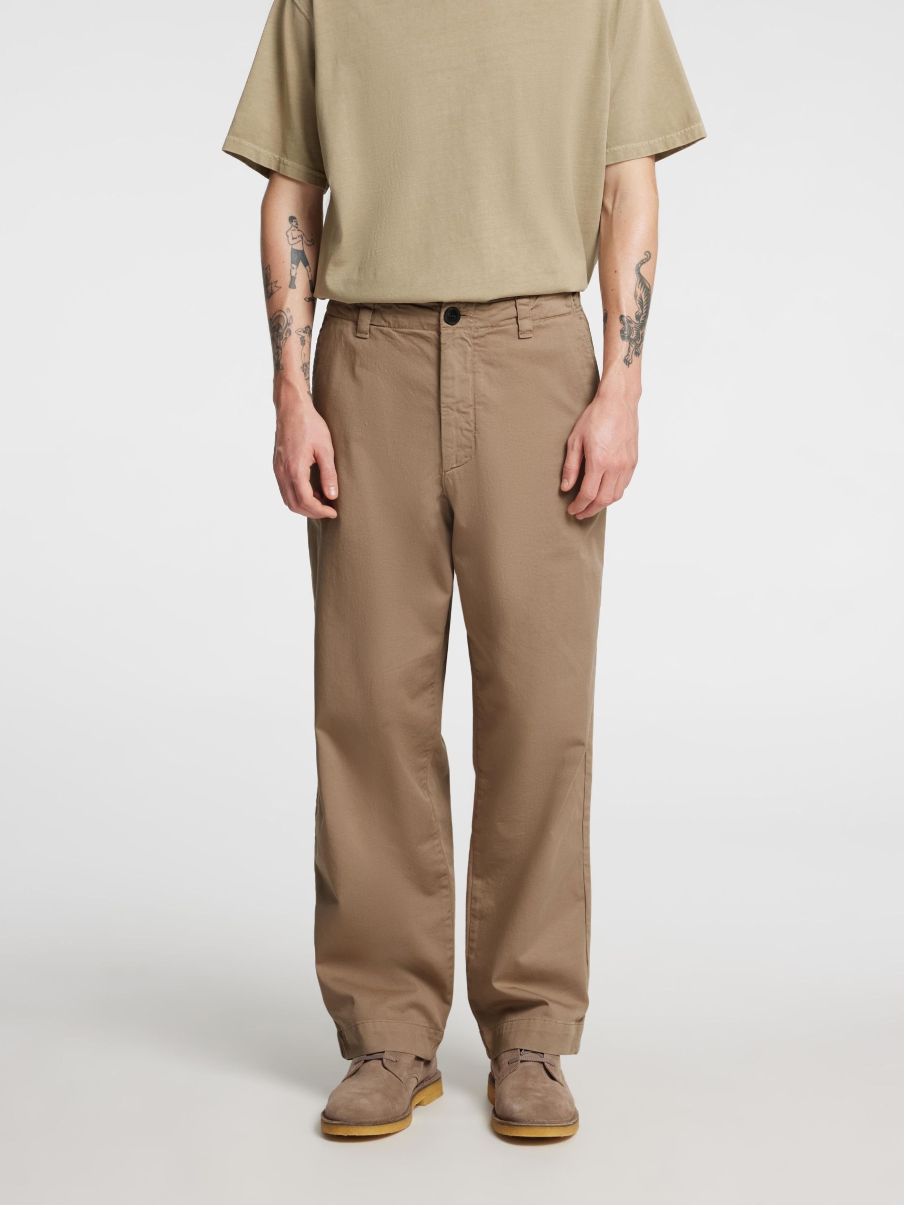 LÖS PASSFORM CHINOS, Weathered Teak, highres