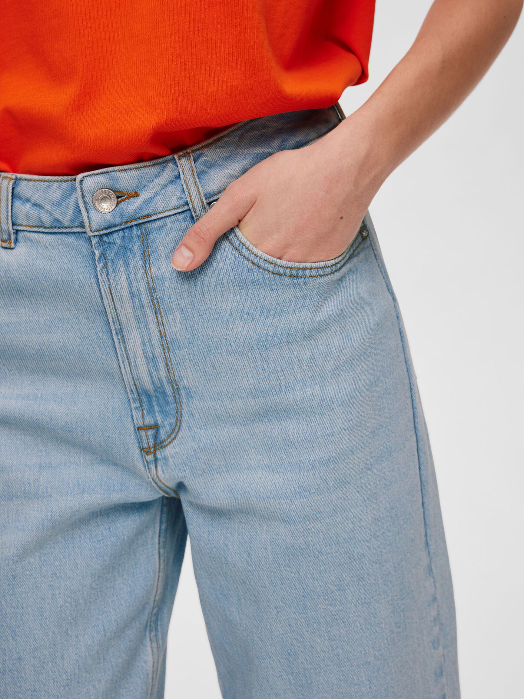 LIGHT WASH HIGH WAISTED JEANS, Light Blue Denim, highres