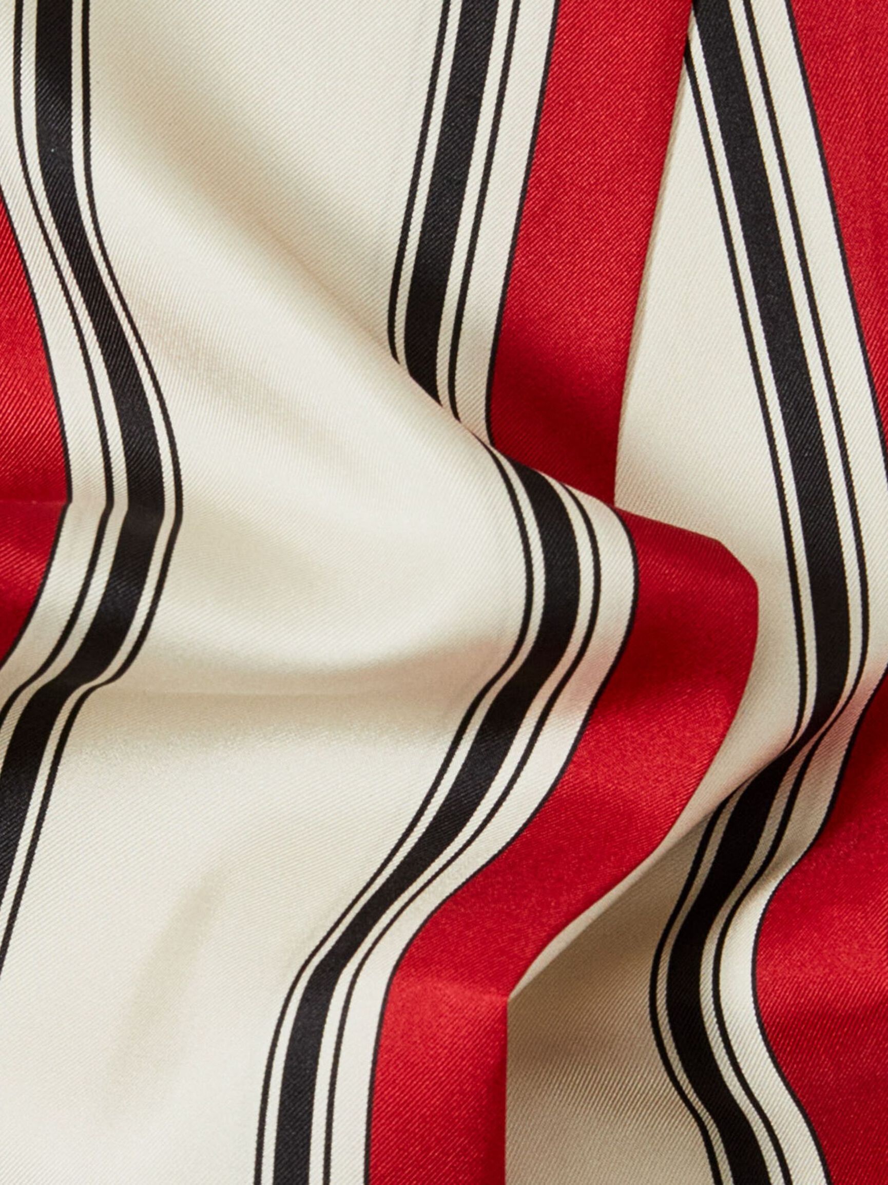 100% ZIJDE SJAAL, Equestrian Red, highres