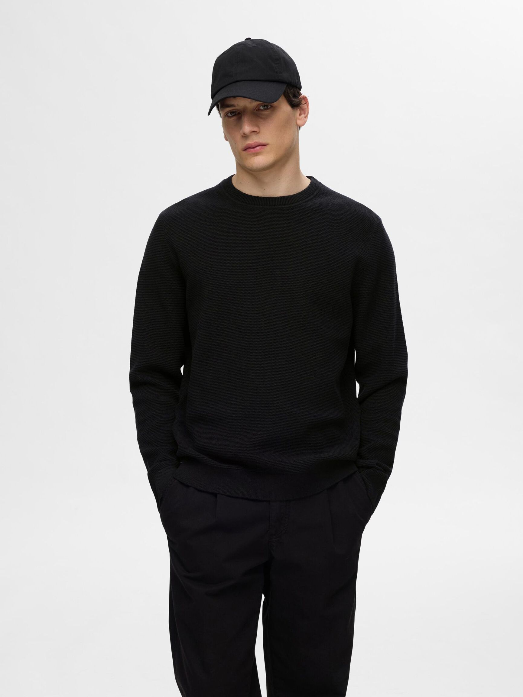 100% COTTON CREWNECK JUMPER, Black, highres