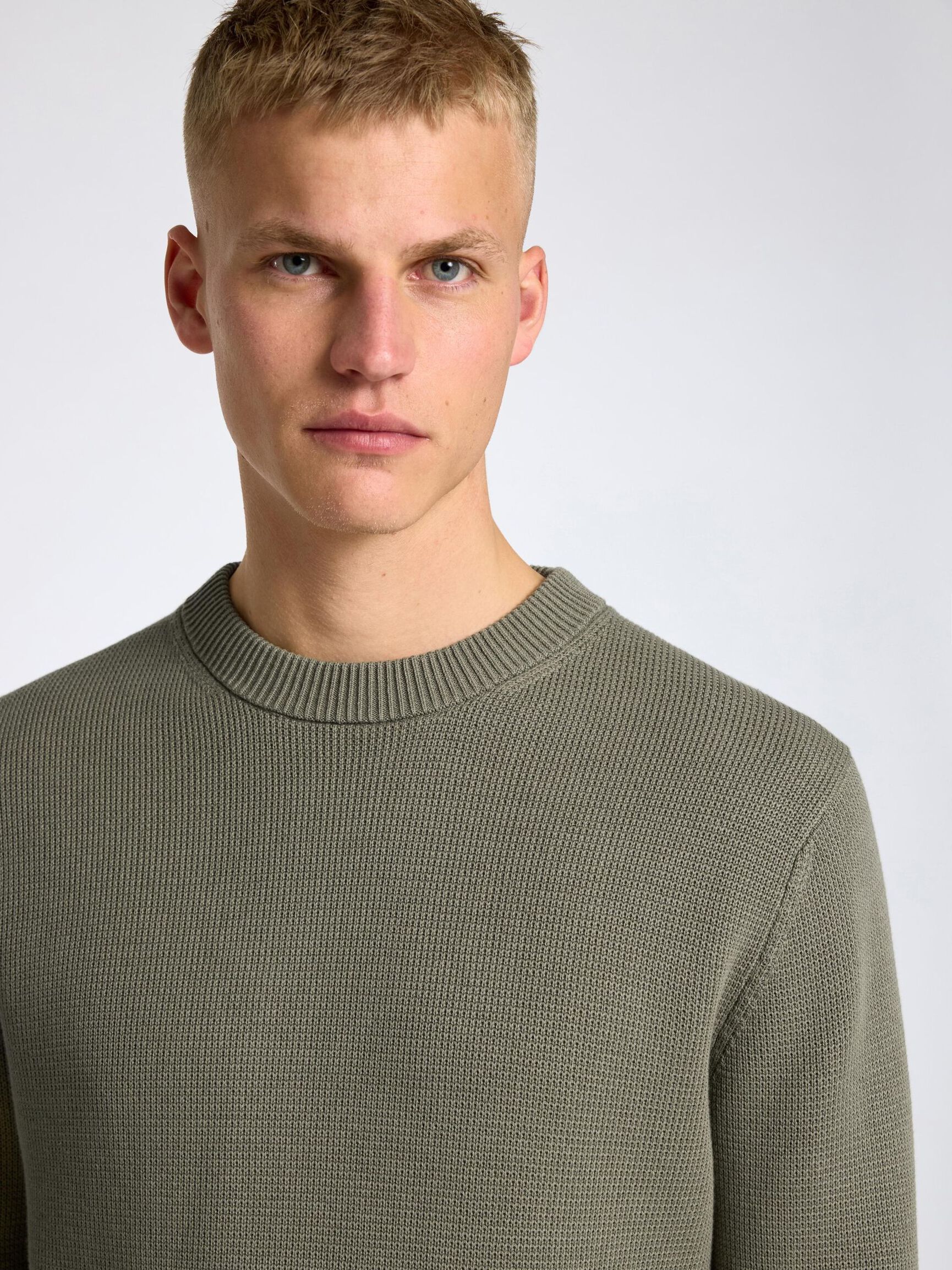 CUELLO REDONDO JERSEY, Vetiver, highres