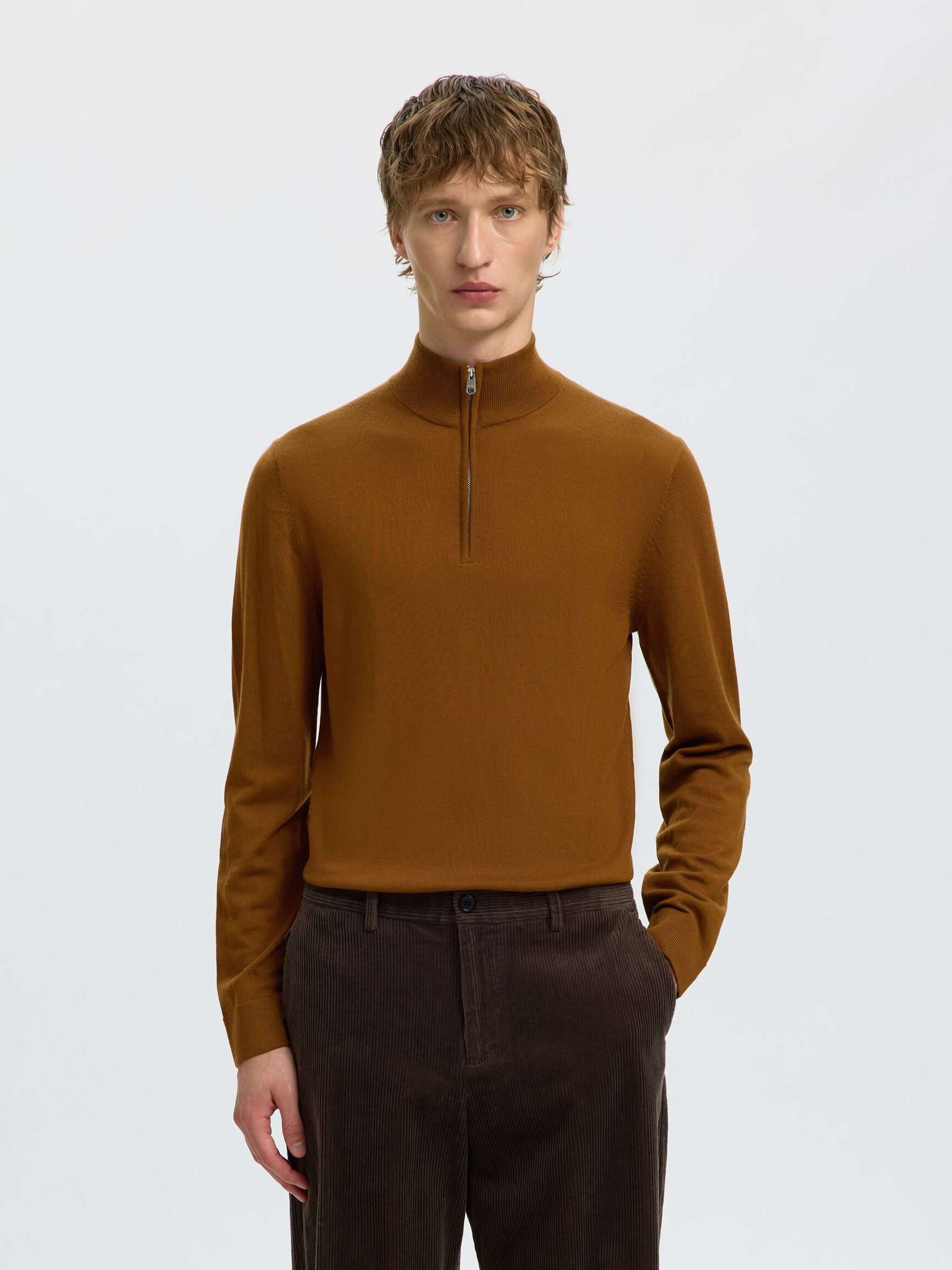 SWETER Z KRÓTKIM ZAMKIEM, Monks Robe, highres
