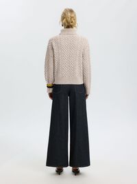 CABLE KNIT TURTLENECK, Birch, highres