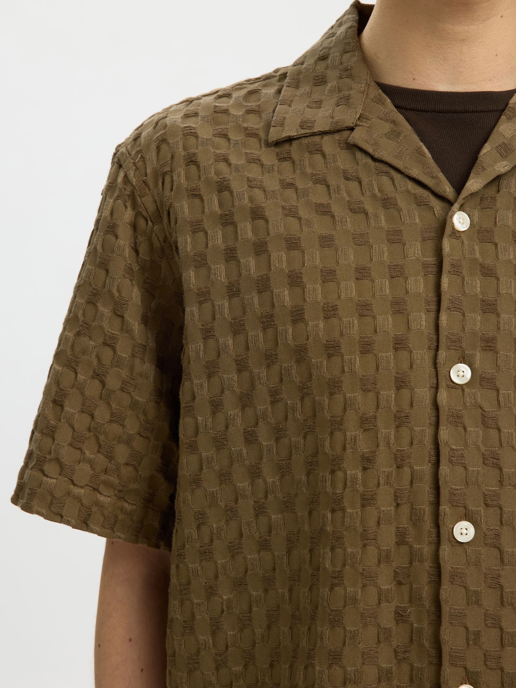 TEXTURED SHORT SLEEVED SHIRT, Chocolate Chip, highres