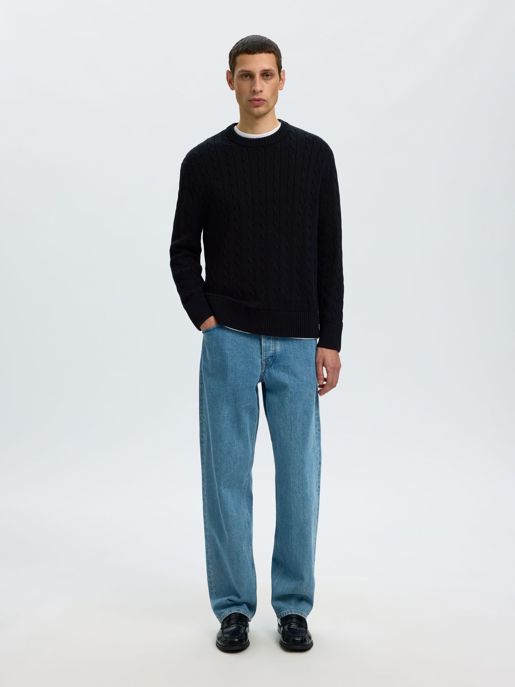 CABLE KNIT PULLOVER, Black, highres
