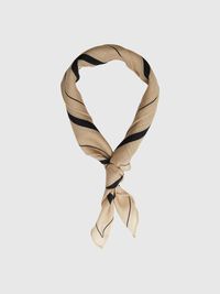 SZALIK, Irish Cream, highres