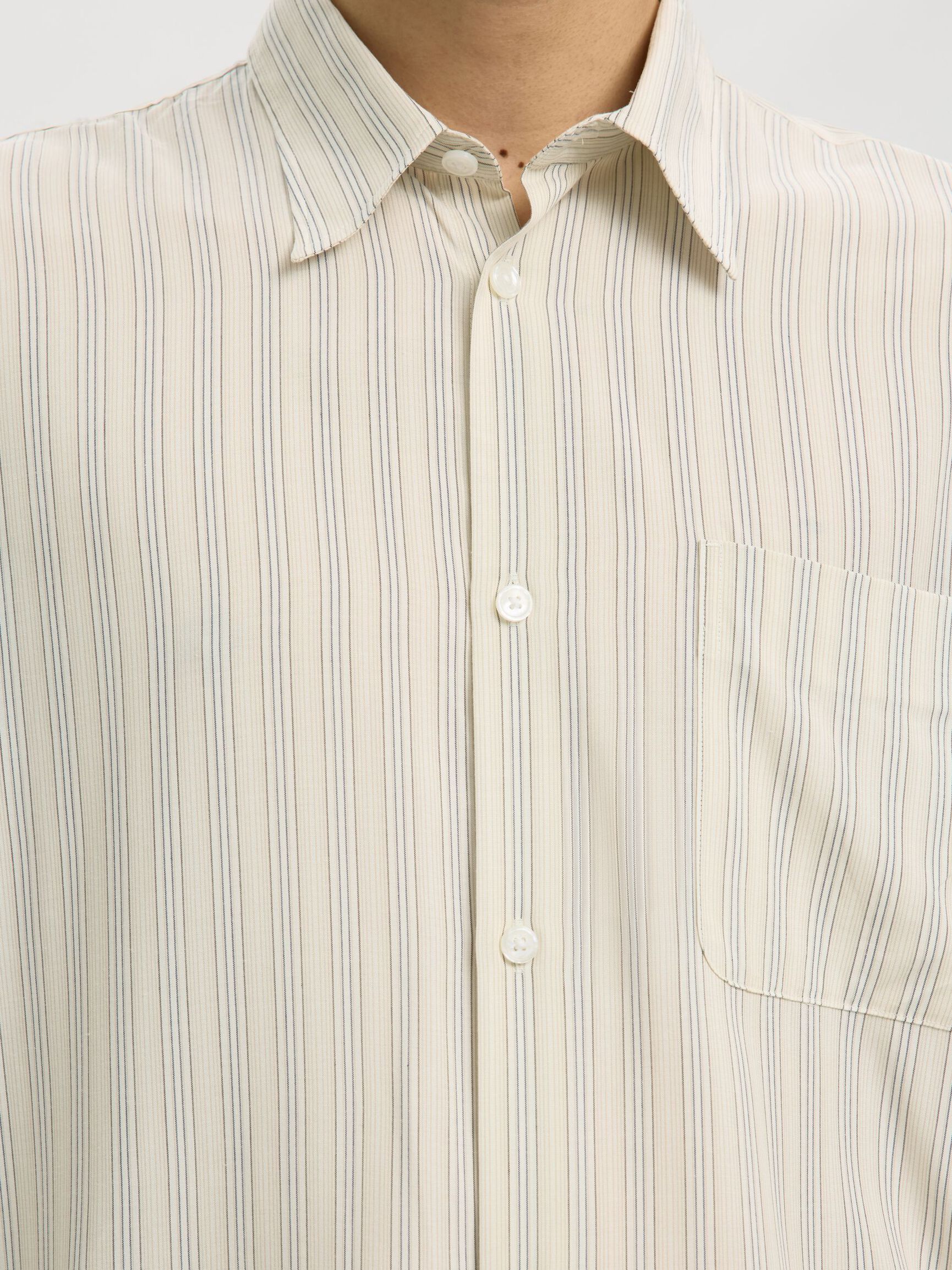 RELAXED FIT LONG SLEEVED SHIRT, White Pepper, highres