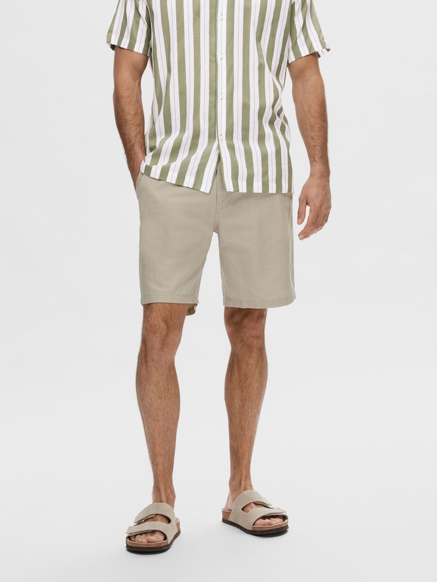 Selected LINNENMIX REGULAR FIT SHORTS, Pure Cashmere, highres - 16092722_PureCashmere_003.jpg