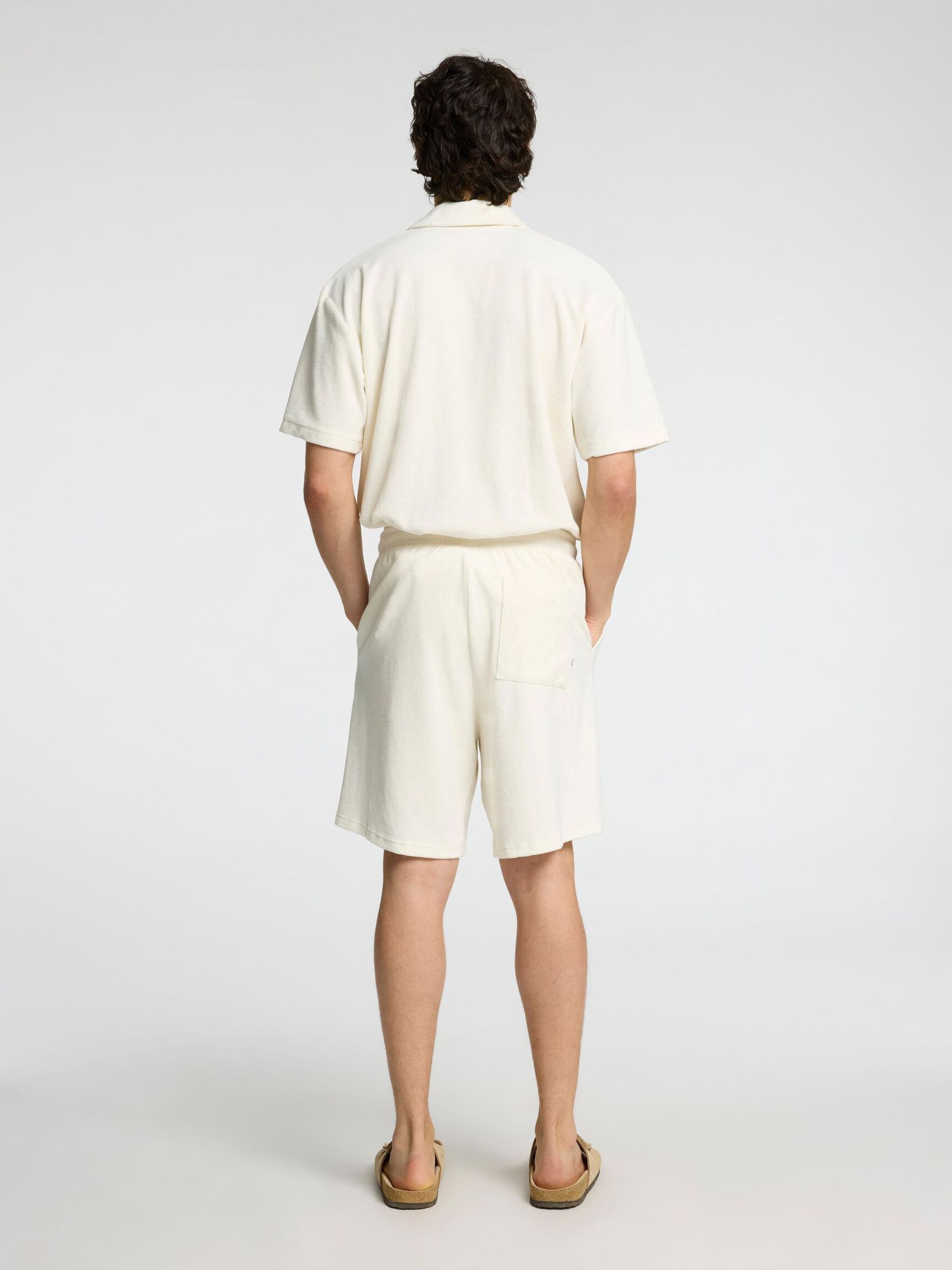 TERRYCLOTH SHORTS, Egret, highres