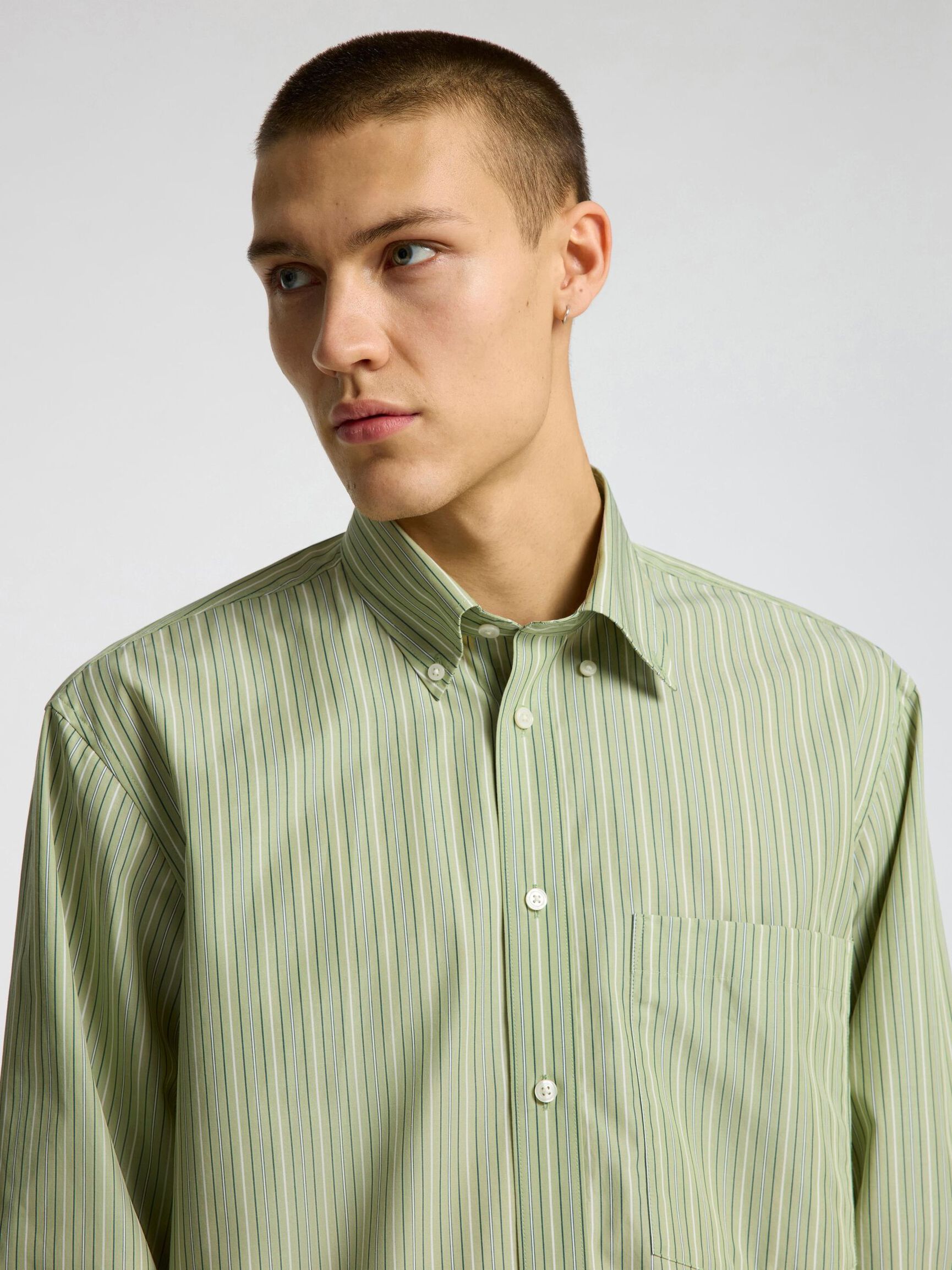 RELAXED FIT BUTTON-DOWN SHIRT, Iceberg Green, highres