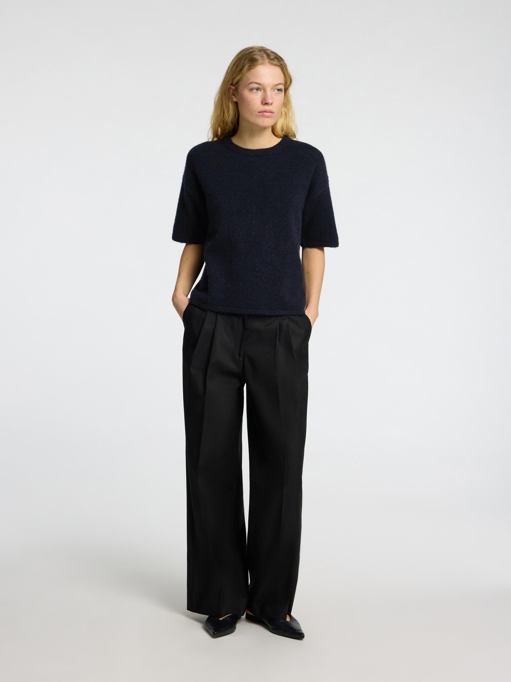 SHORT-SLEEVED WOOL BLEND TOP, Dark Sapphire, highres