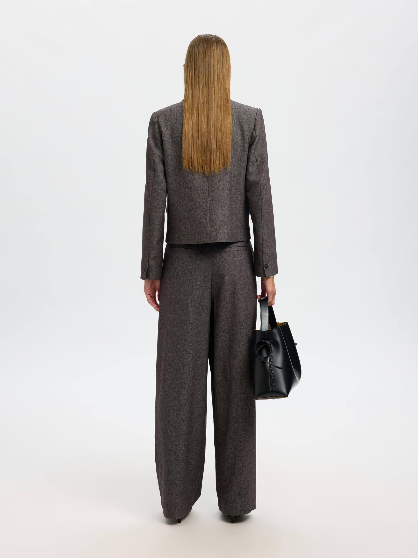 CROPPED BLAZER MED FIGURNÆR PASSFORM, Black, highres