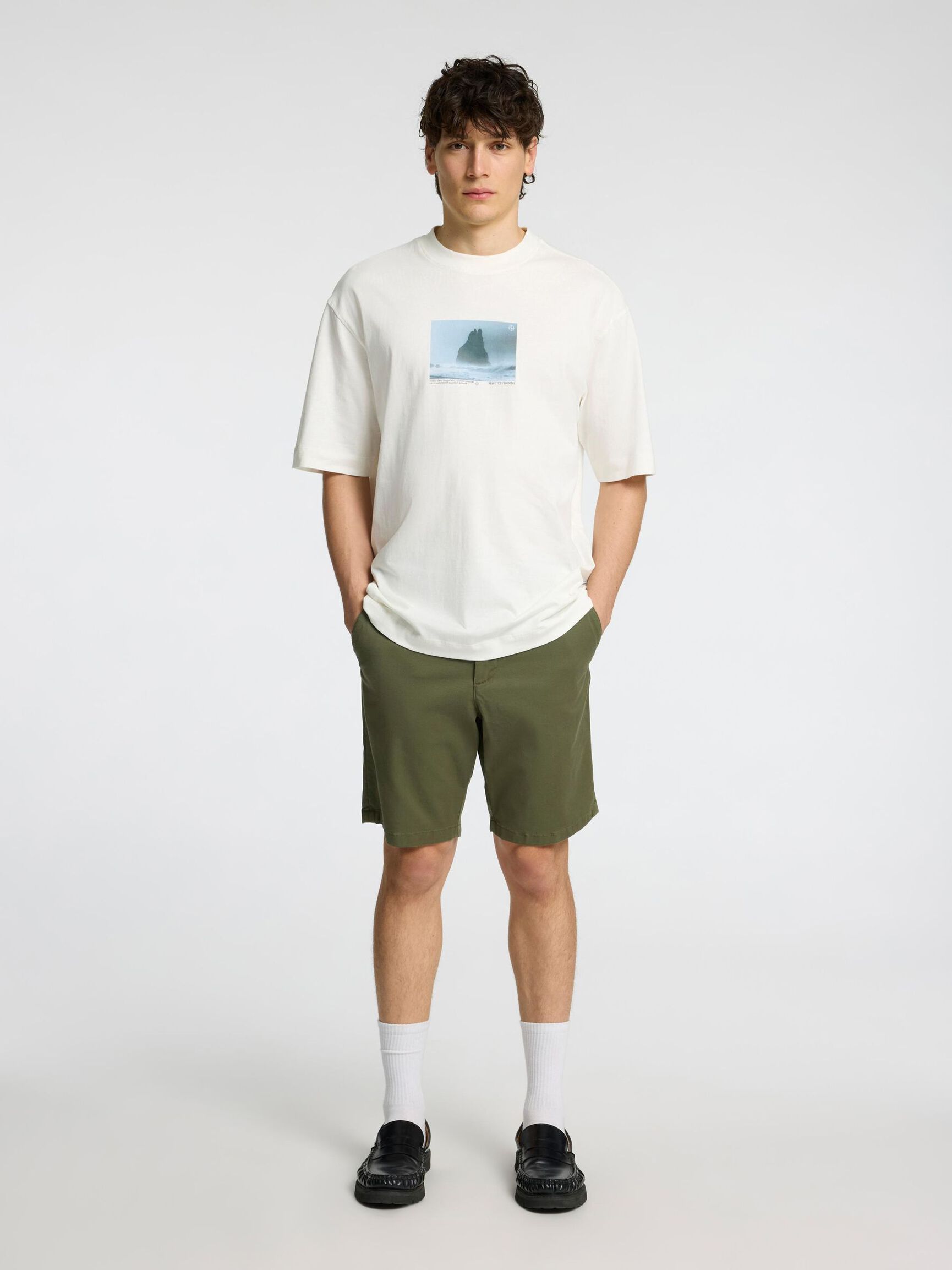SLIM FIT CHINO SHORT, Kalamata, highres