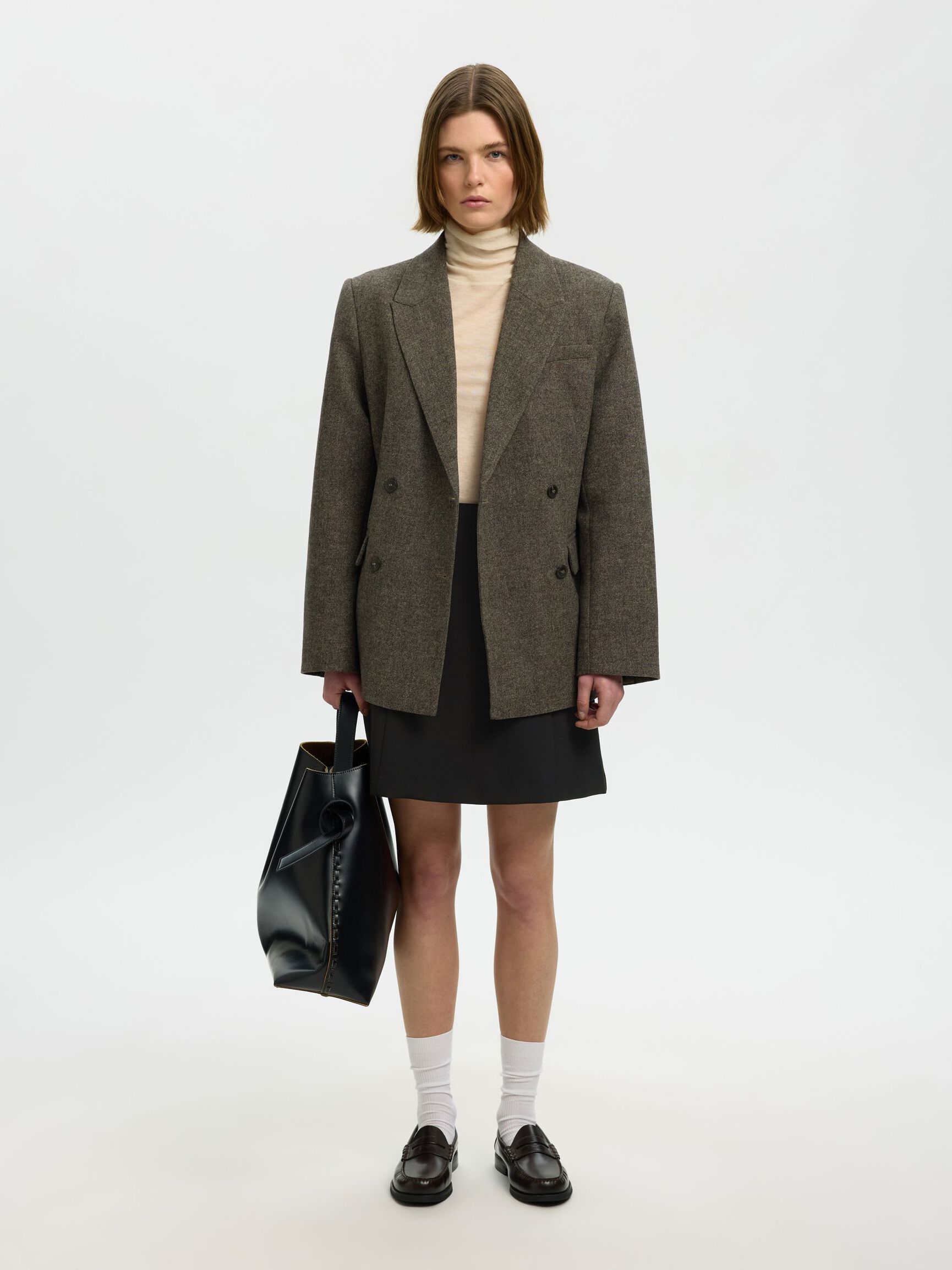 SKRÆDDERSYEDE MININEDERDEL, Black, highres