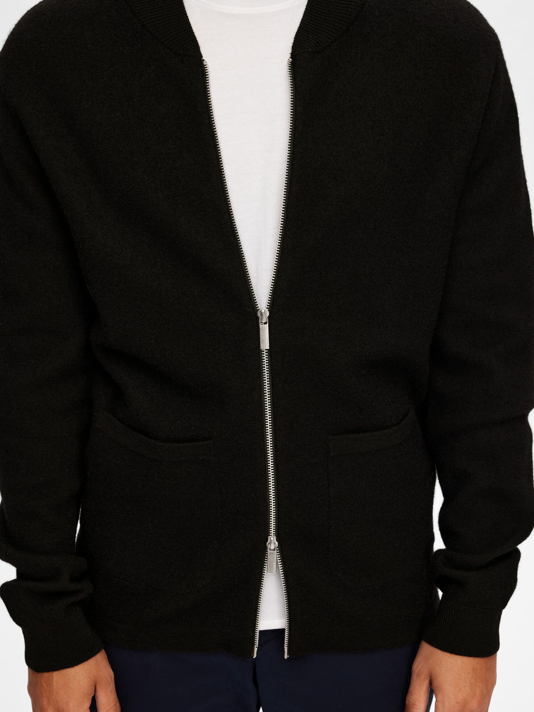 MERINOWOLL STRICKJACKE, Black, highres