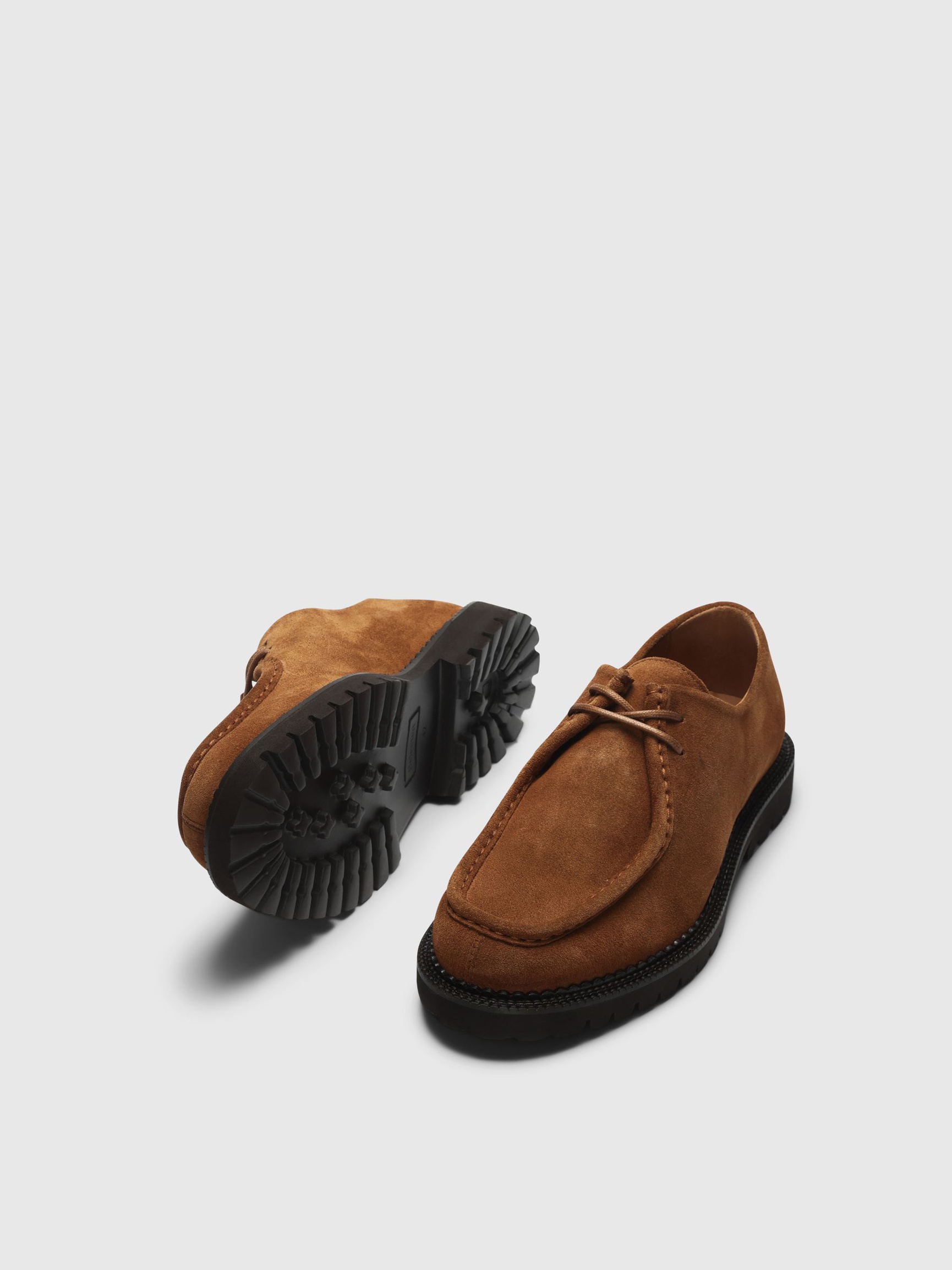 MOCKASYDD SKOR MED SÖM RUNT TÅN, Cognac, highres