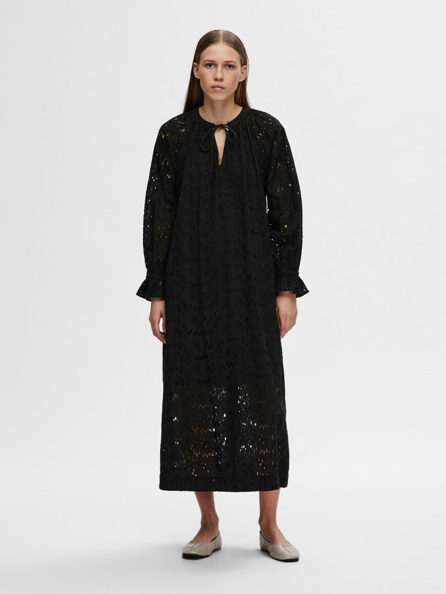 Selected BRODERIE ANGLAISE MAXI DRESS, Black, highres - 16095104_Black_003.jpg