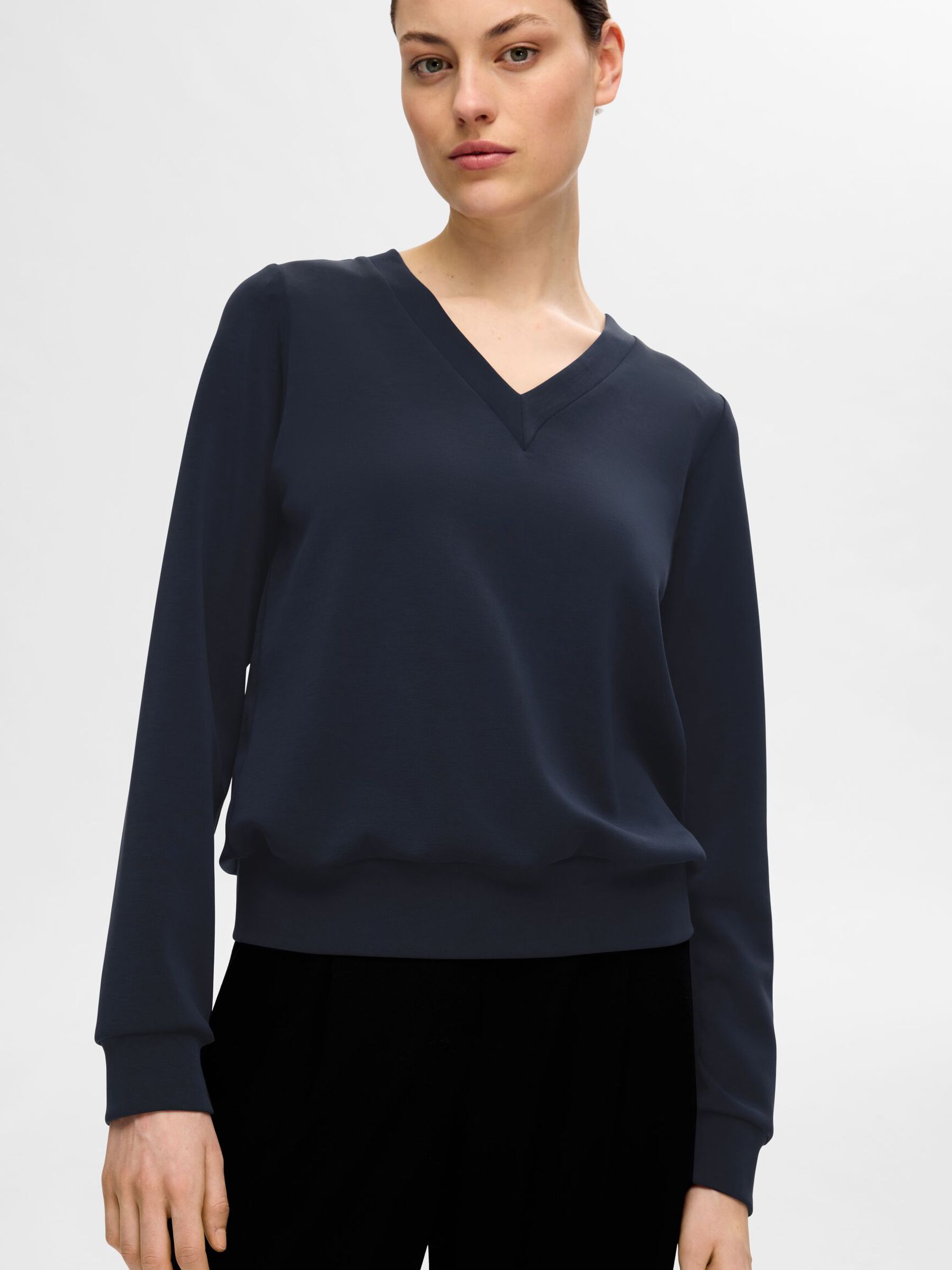 V-NECK PULLOVER, Dark Sapphire, highres