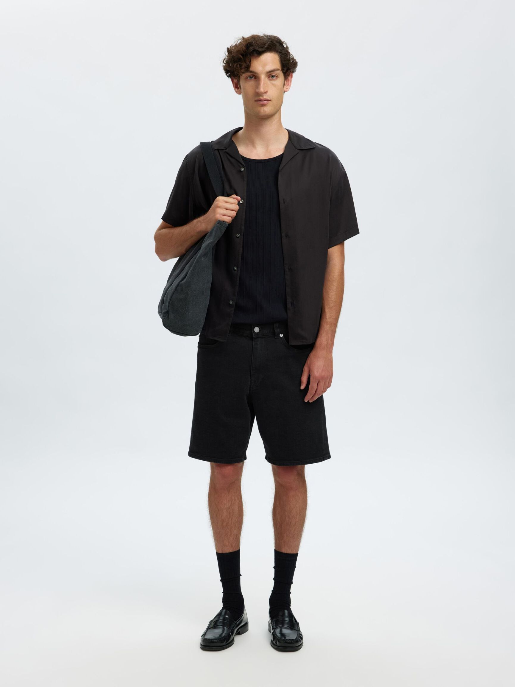 REGULAR FIT  DENIM SHORTS, Black Denim, highres