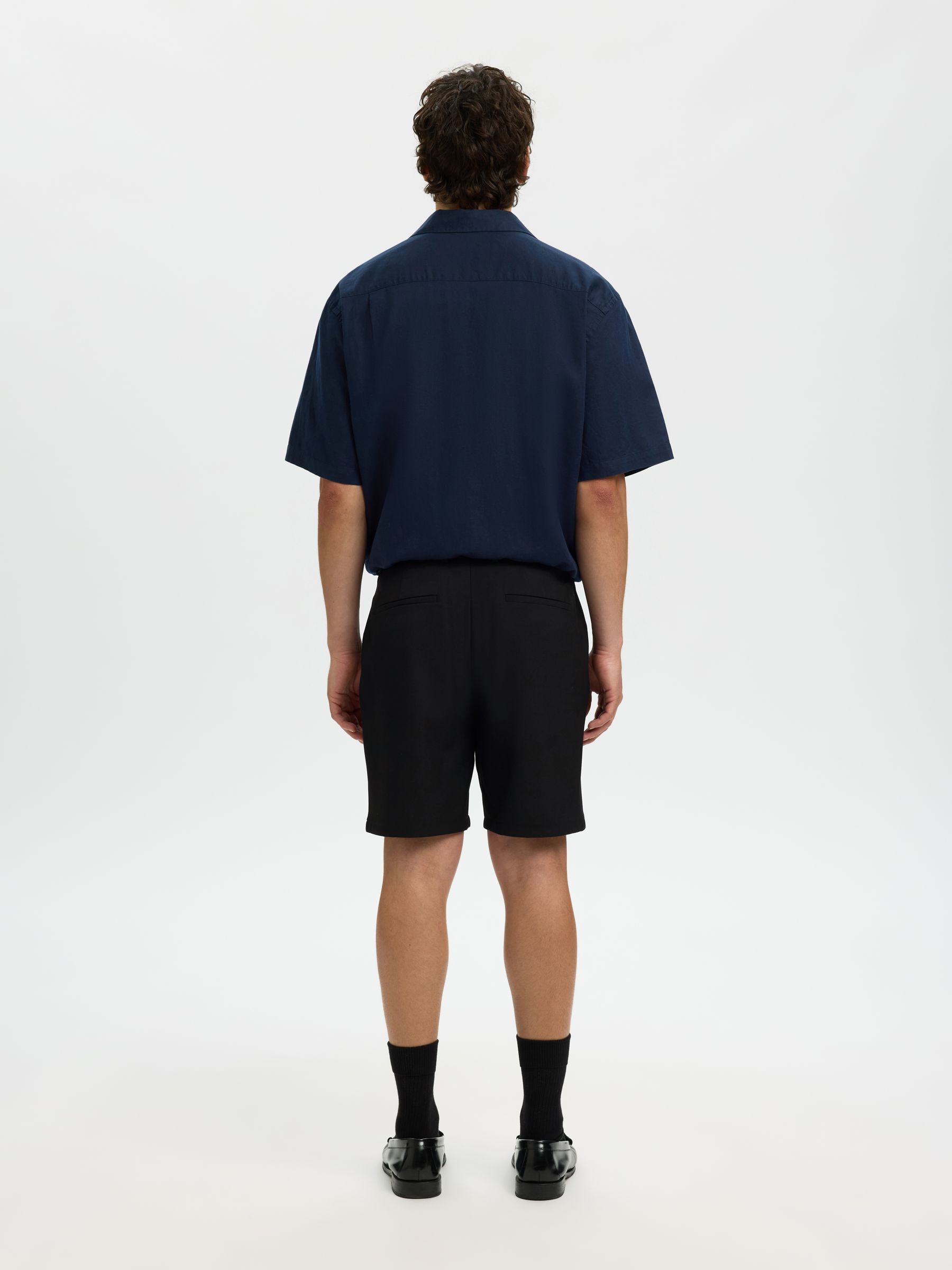 REGULAR FIT CHINO SHORTS, Black, highres