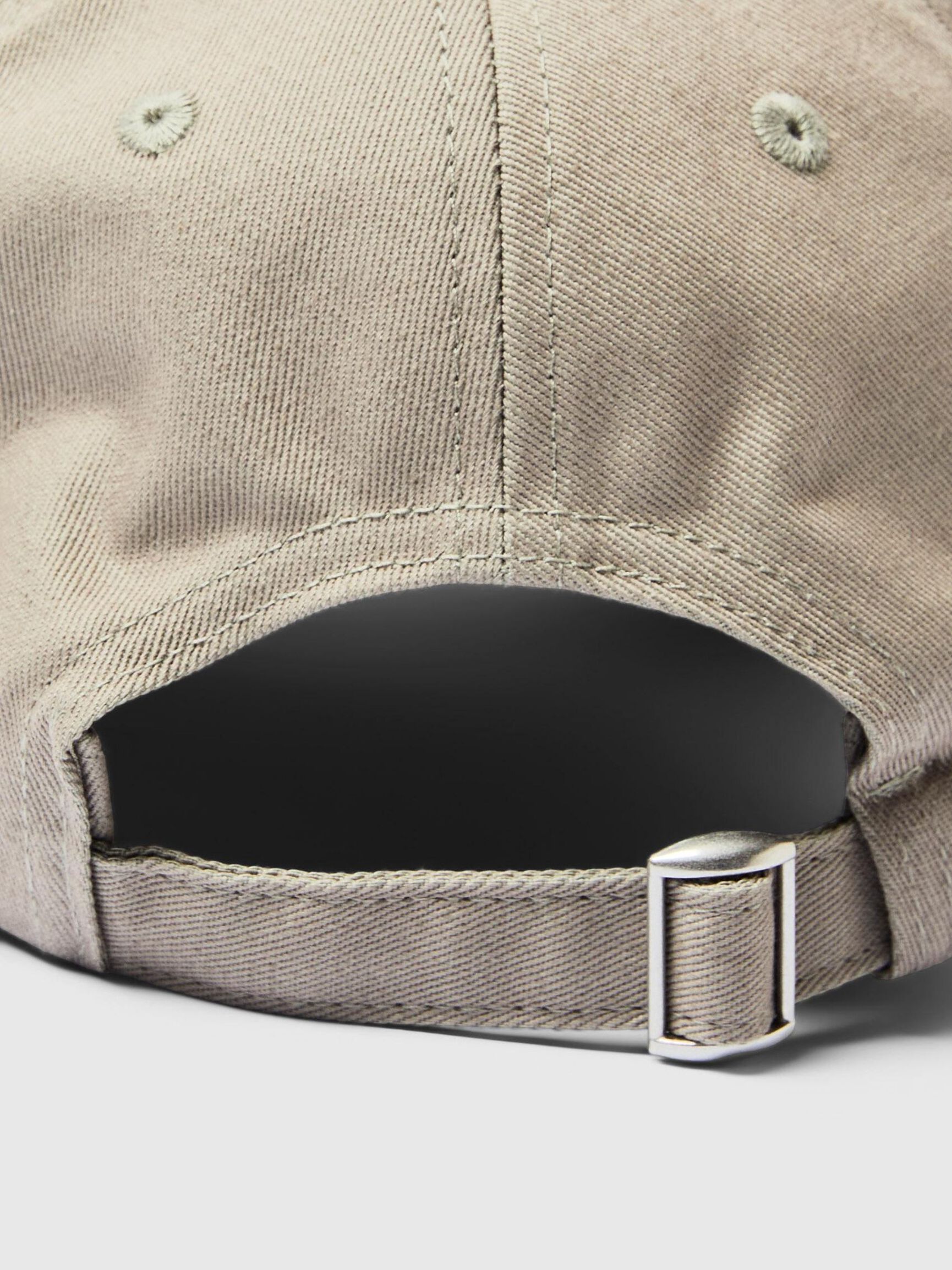 BRODERIE CASQUETTE, Ghost Gray, highres