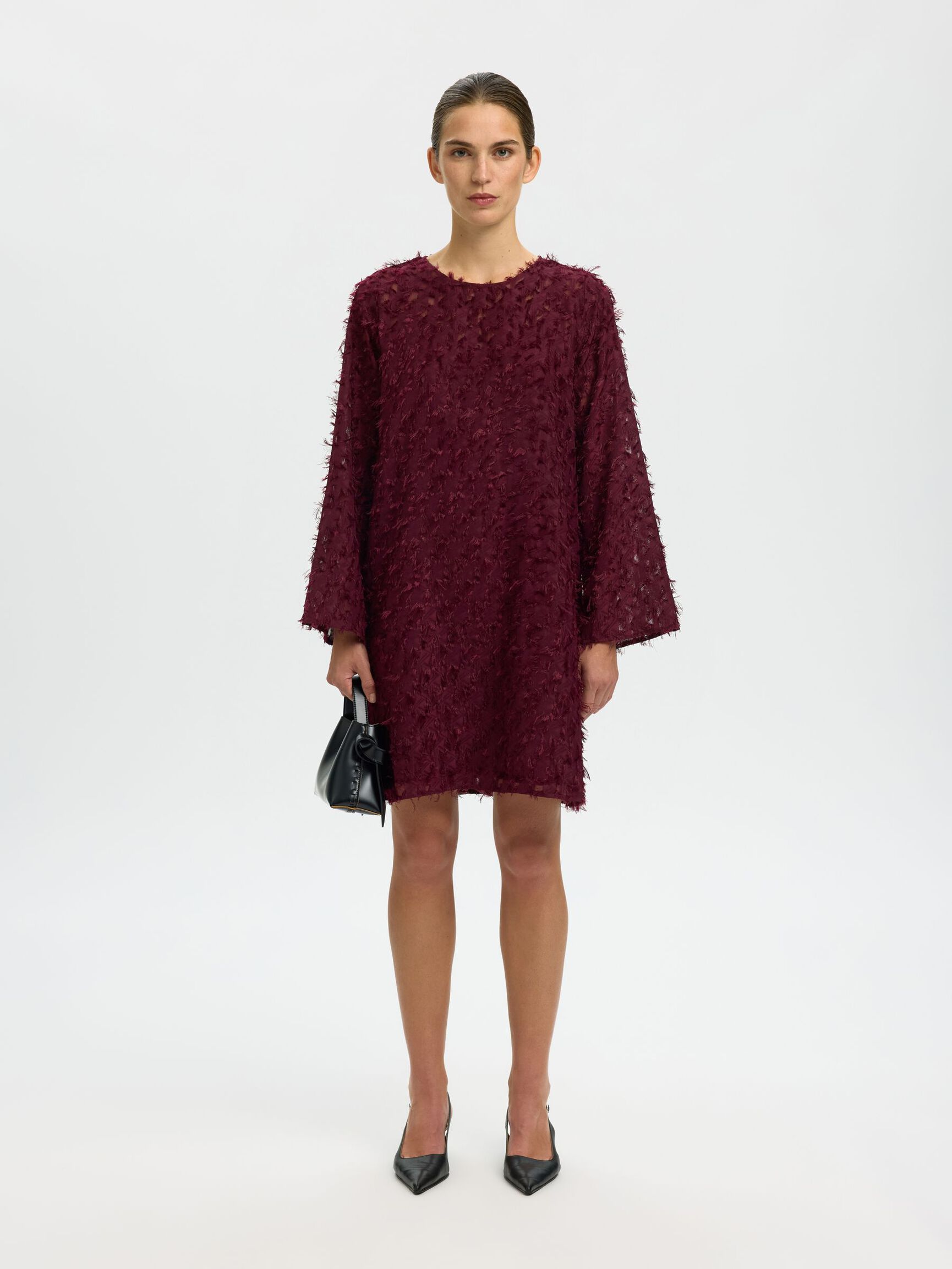LONG SLEEVED LACE DRESS, Fig, highres