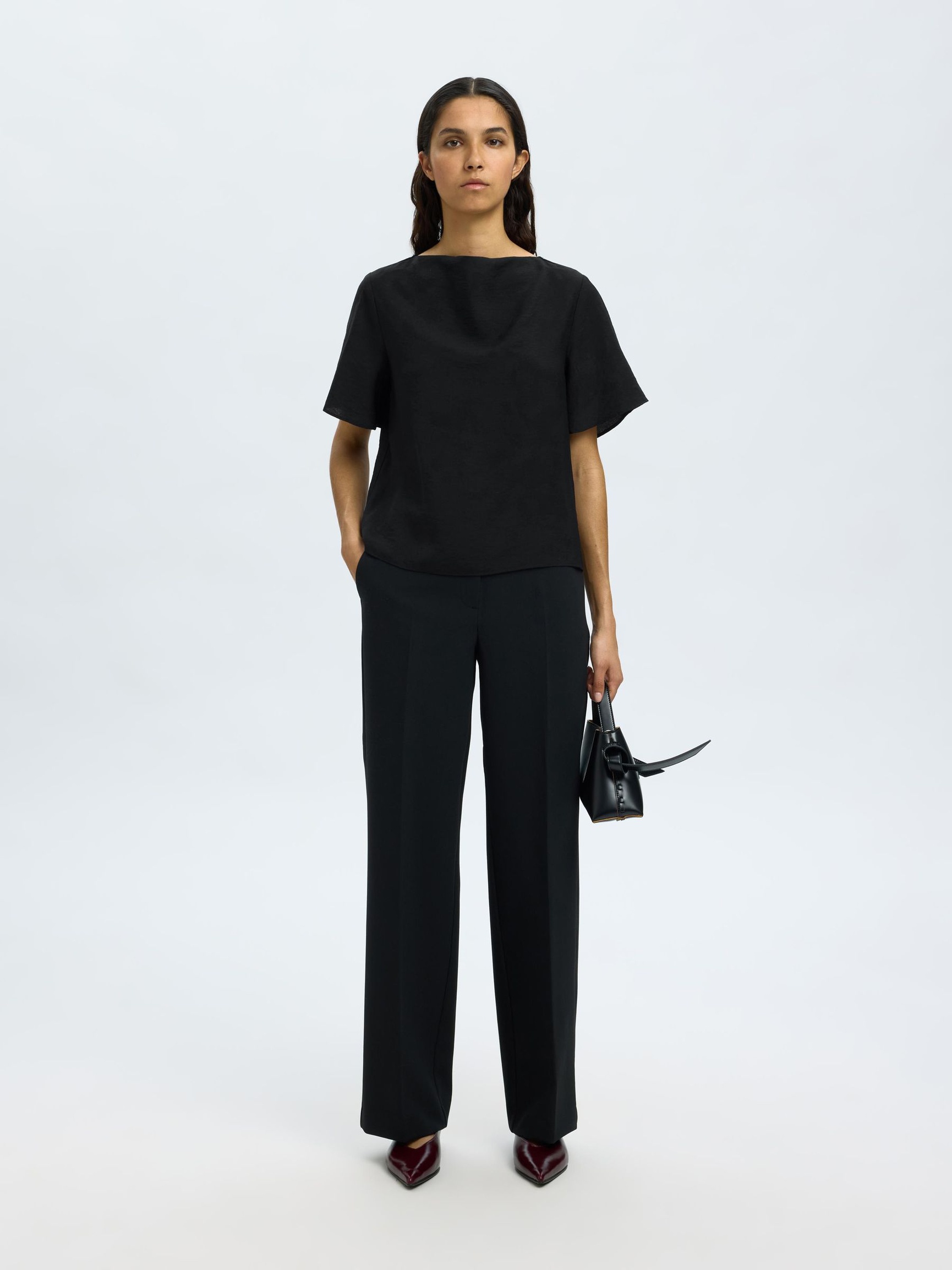 TOP A MANICHE CORTE, Black, highres