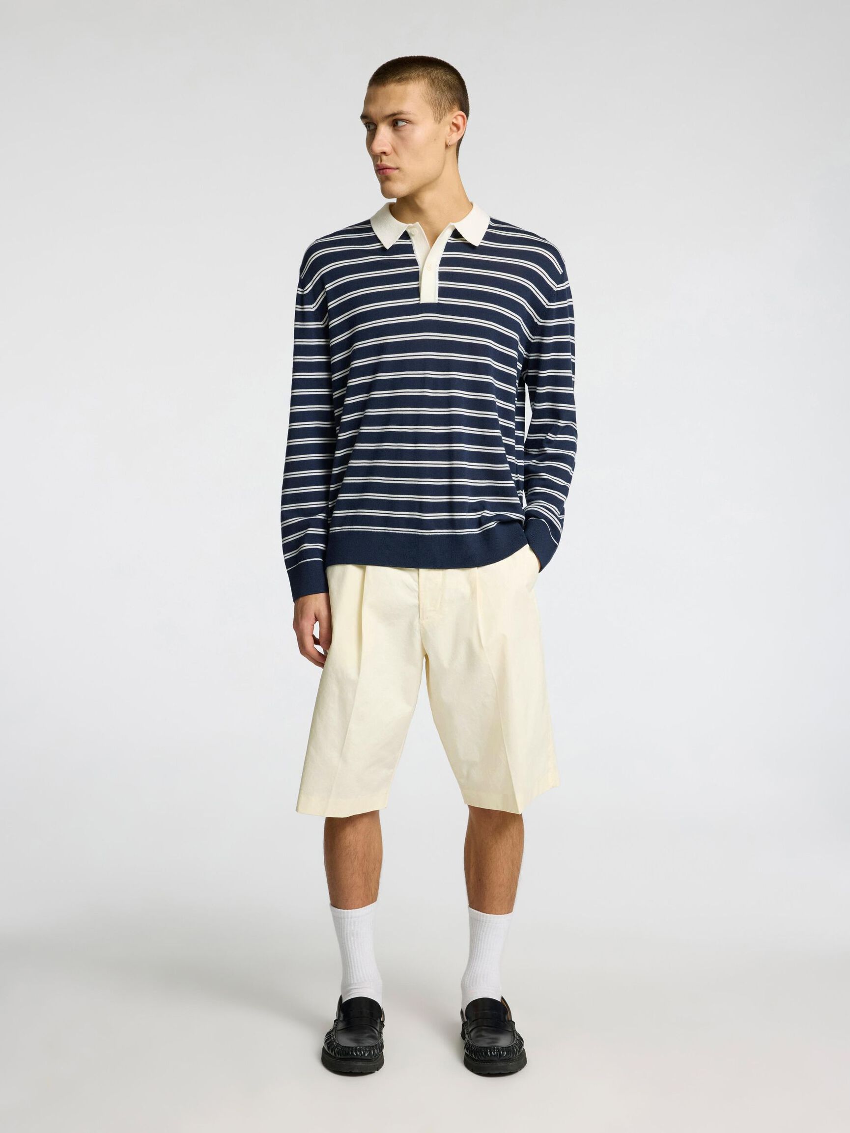 LOOSE FIT CHINO SHORTS, Egret, highres
