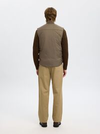 DOORGESTIKTE GILET, Fallen Rock, highres